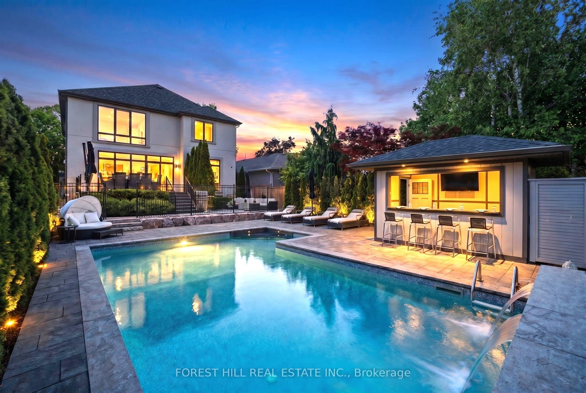 51 Greenfield Drive, Toronto, ON M9B 1H2