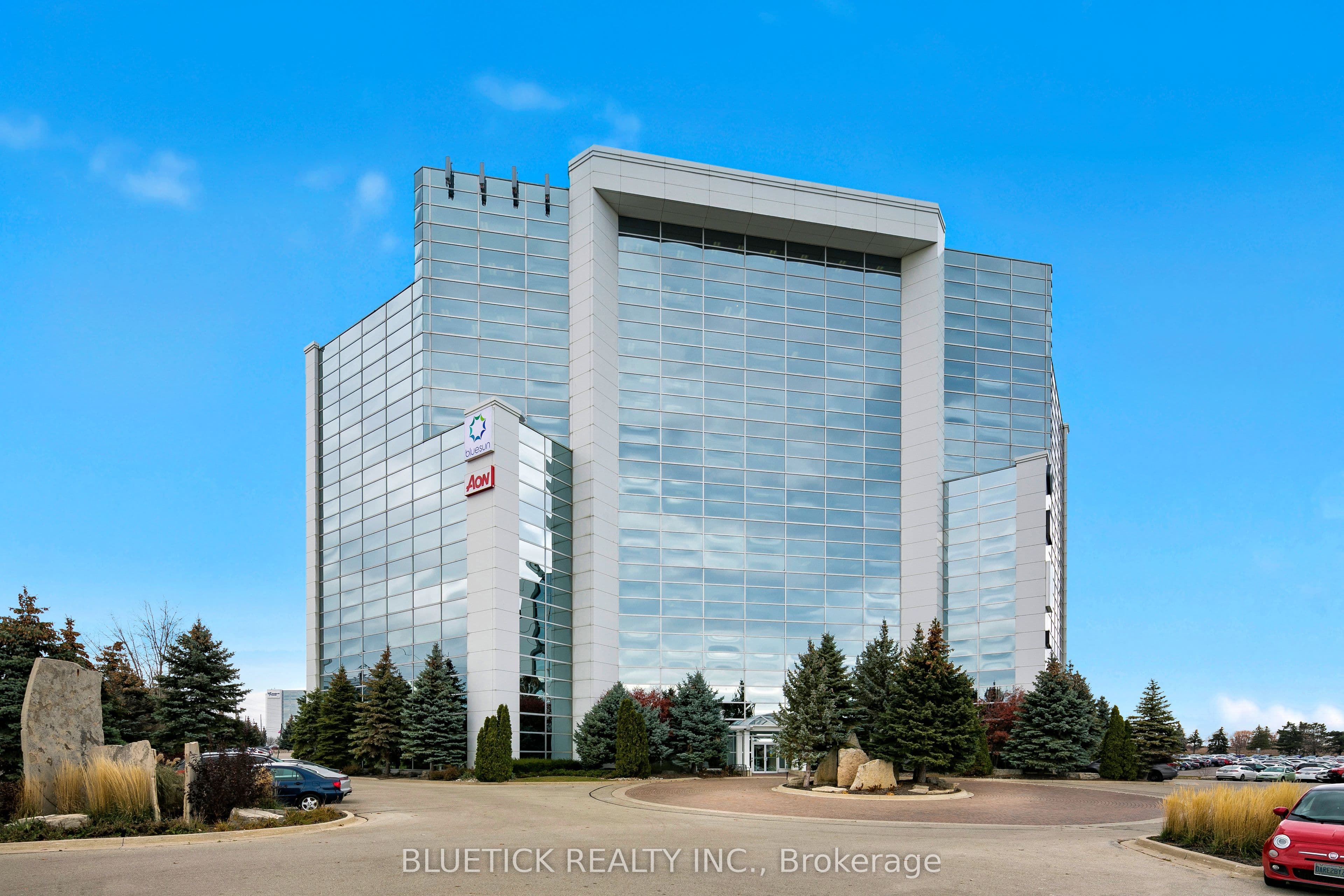 5500 North Service Road 100, Burlington, ON L7L 6W6