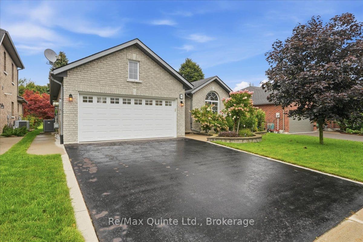 4 Forest Drive, Brighton, ON K0K 1H0