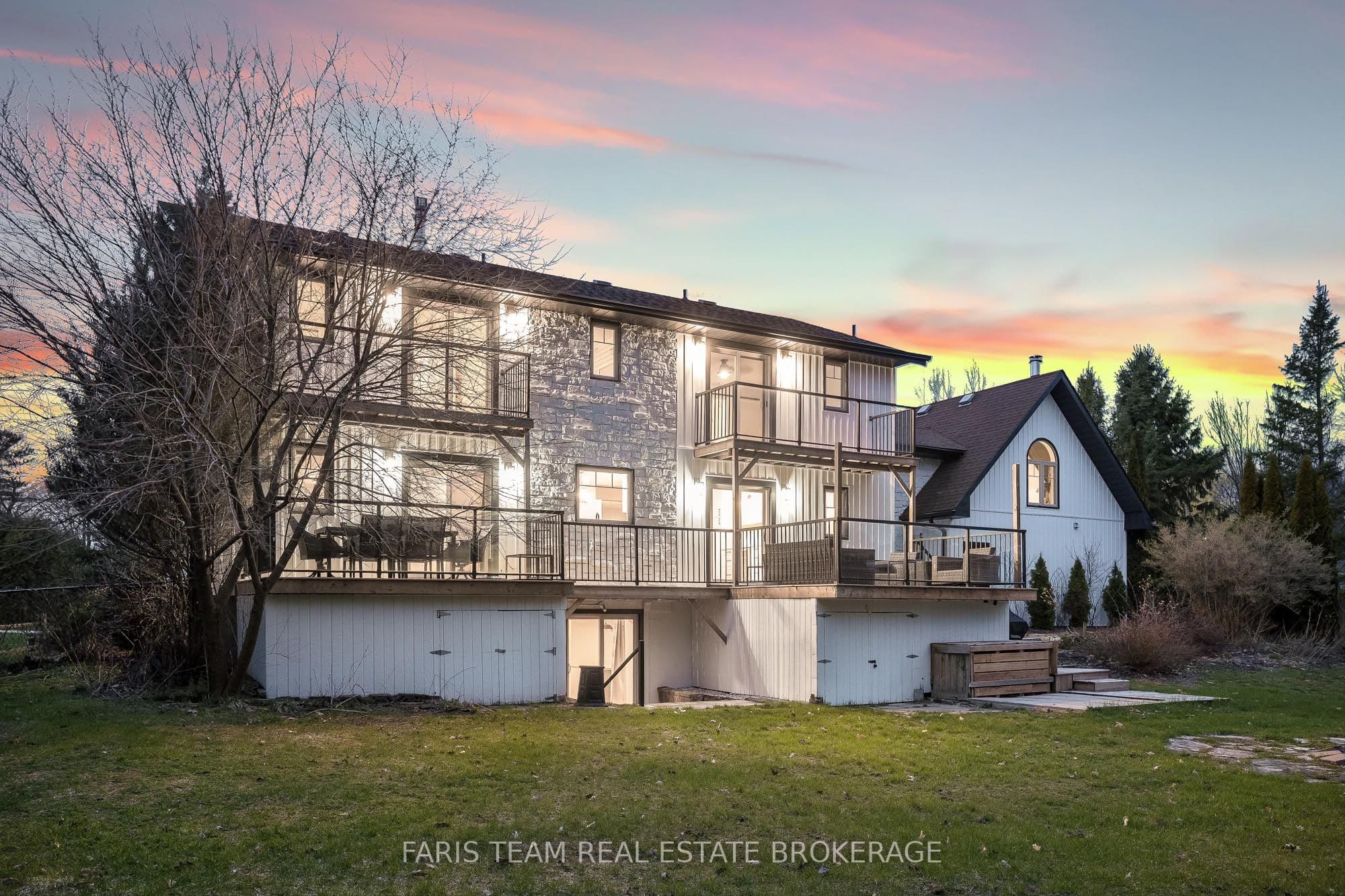 3 Matthew Court, Wasaga Beach, ON L9Z 1J5