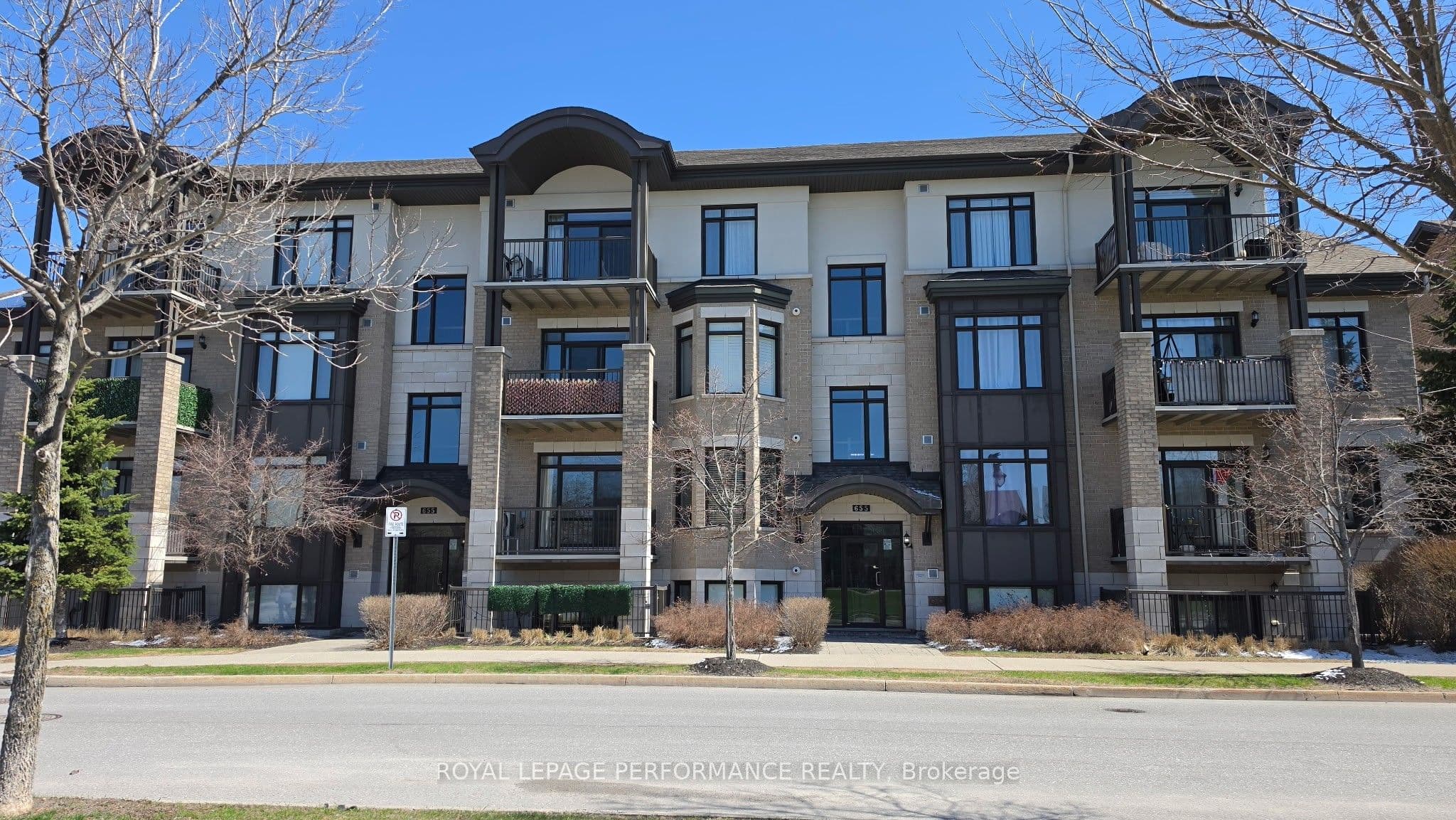 655 Beauparc Private 101, Cyrville - Carson Grove - Pineview, ON K1J 0B6