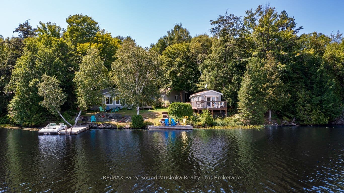 18 Maple Trail, McDougall, ON P2A 2W7