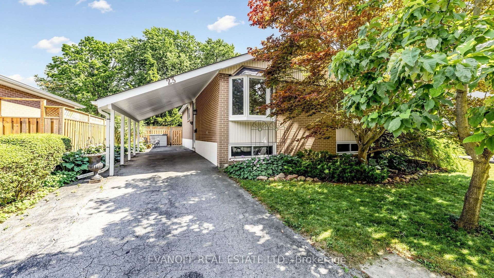 23 Earswick Drive, Toronto, ON M1E 1C7
