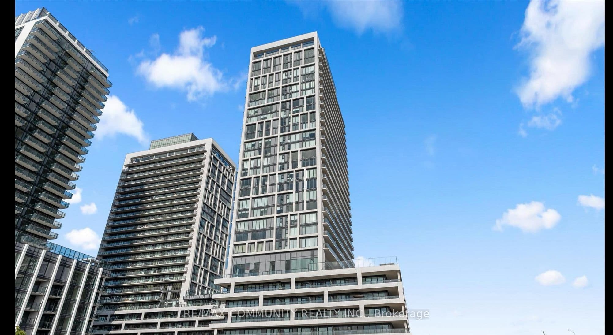 8960 Jane Street 302, Vaughan, ON L4K 0N9