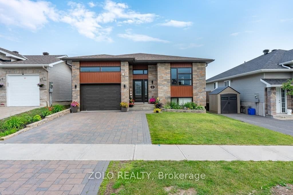 212 Bellwood Drive, Cornwall, ON K6H 0G9