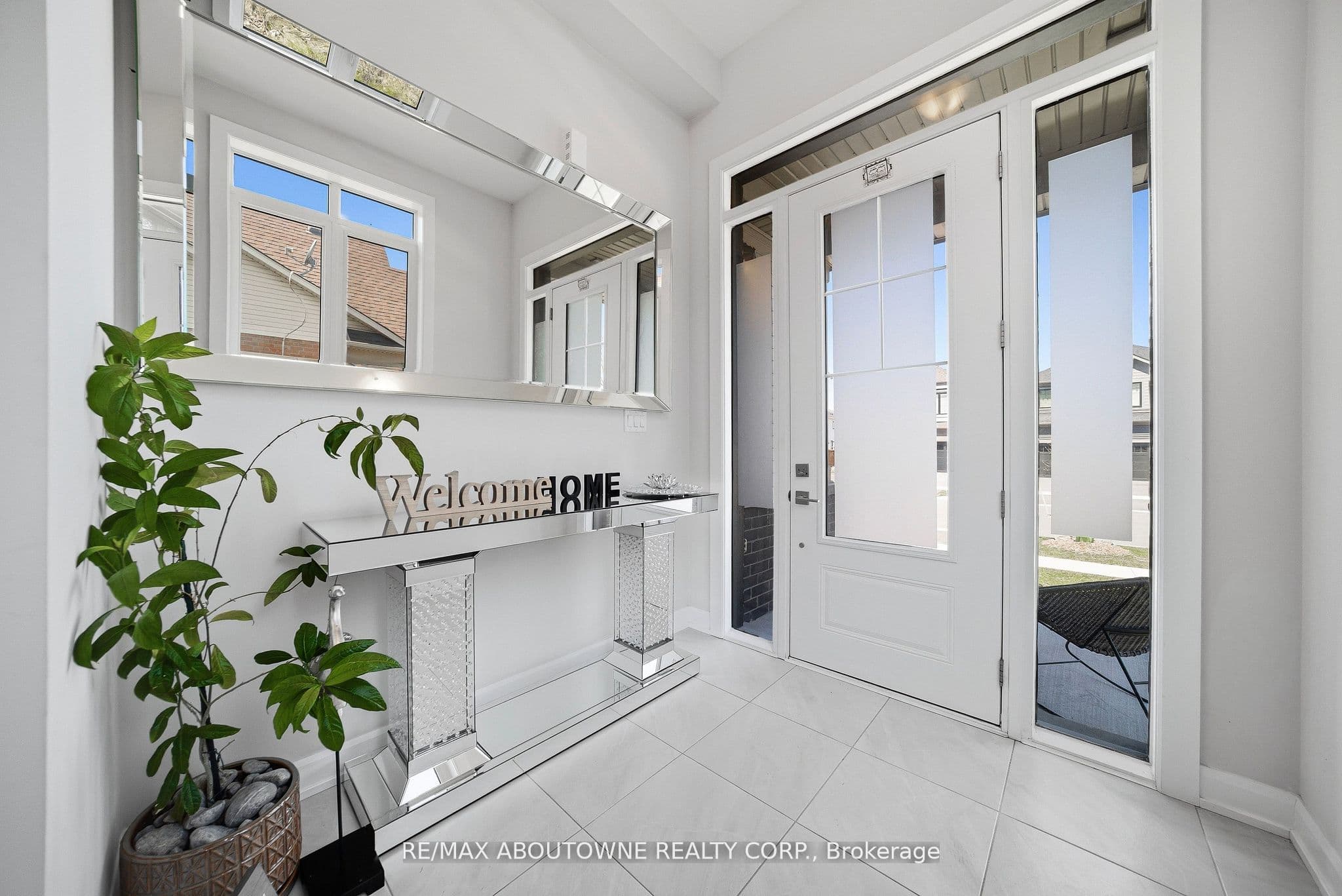 37 Riesling Street, Grimsby, ON L3M 0L2