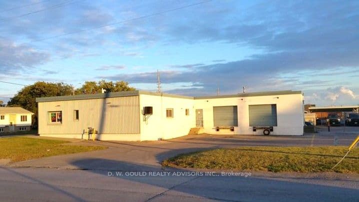 330 Sidney Street, Belleville, ON K8P 1P5