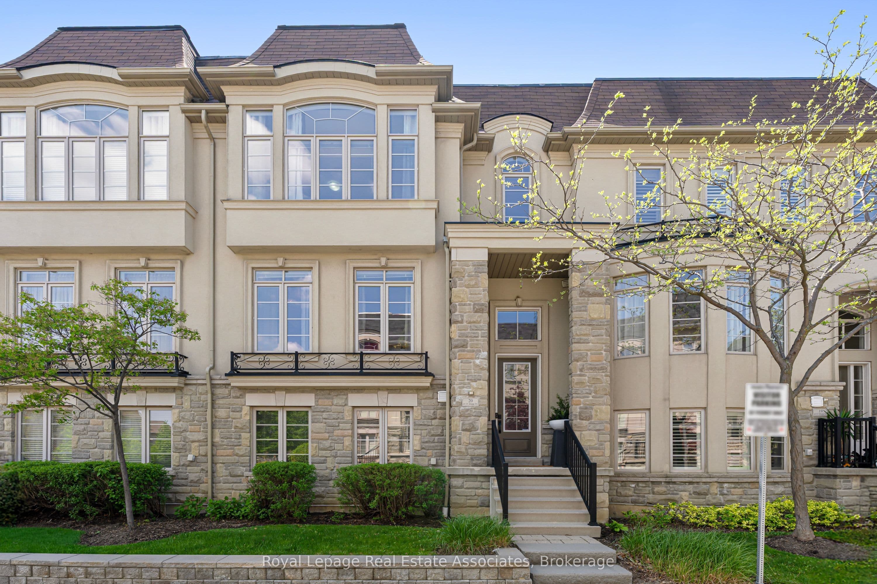 4135 Shipp Drive NE 20, Mississauga, ON L4Z 0A7
