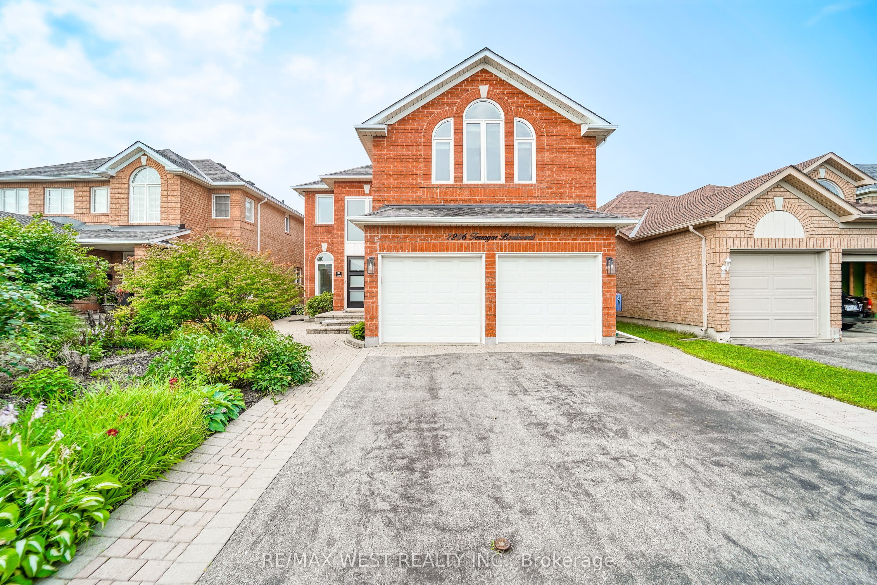 7206 Terragar Boulevard, Mississauga, ON L5N 7M5