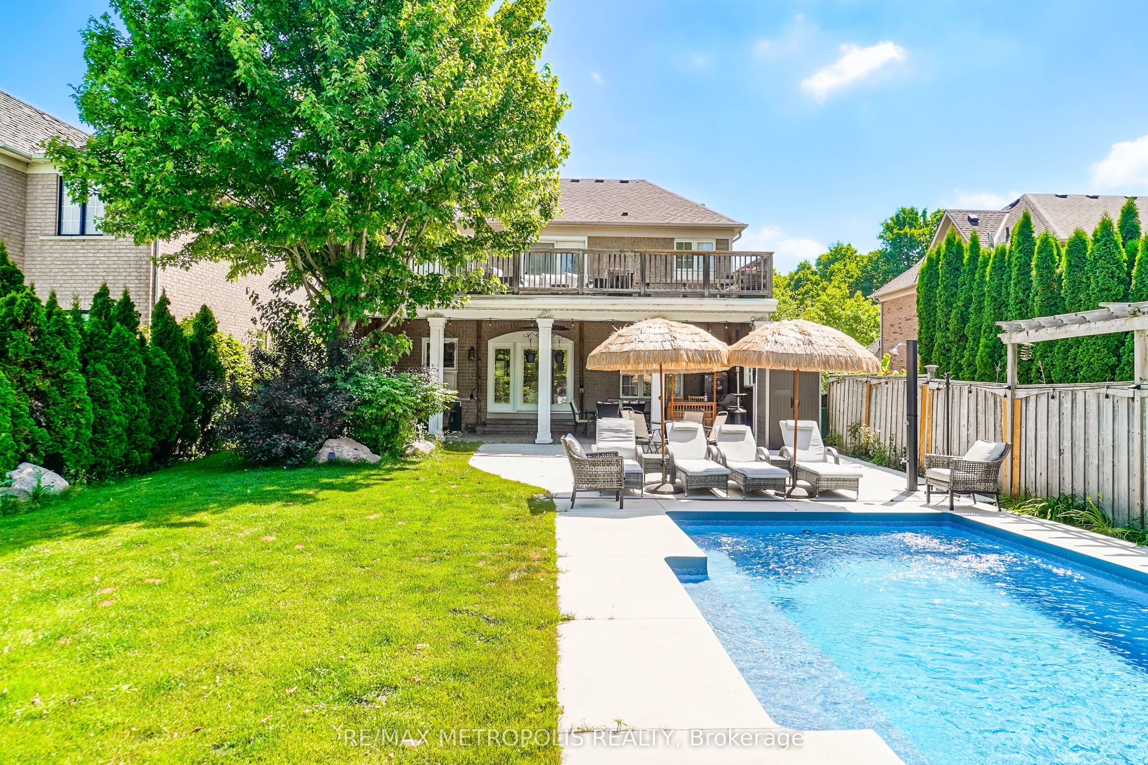 114 Selwyn Road, Richmond Hill, ON L4E 5E3