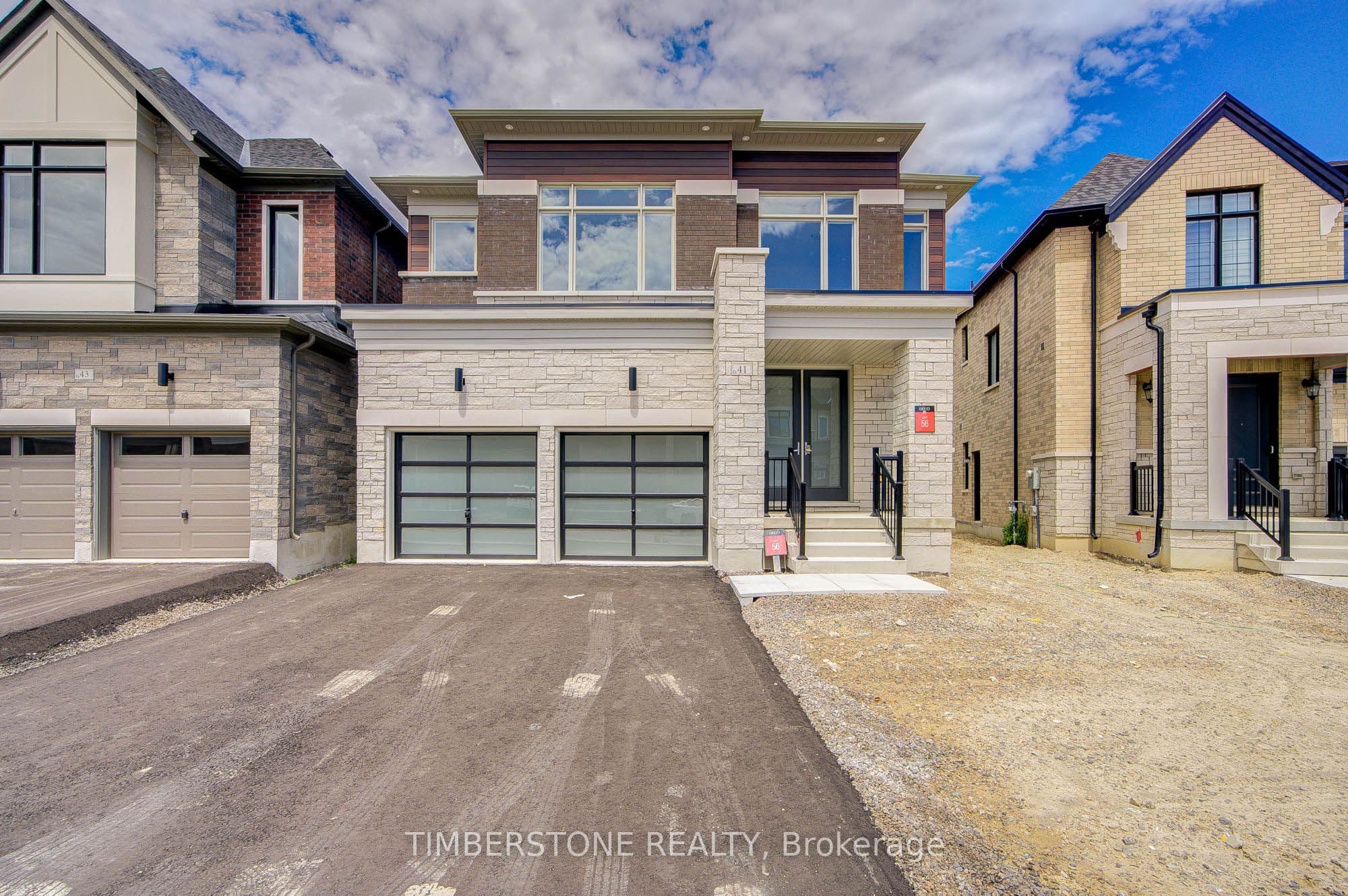 41 Aveena Road, Brampton, ON L6P 4R8
