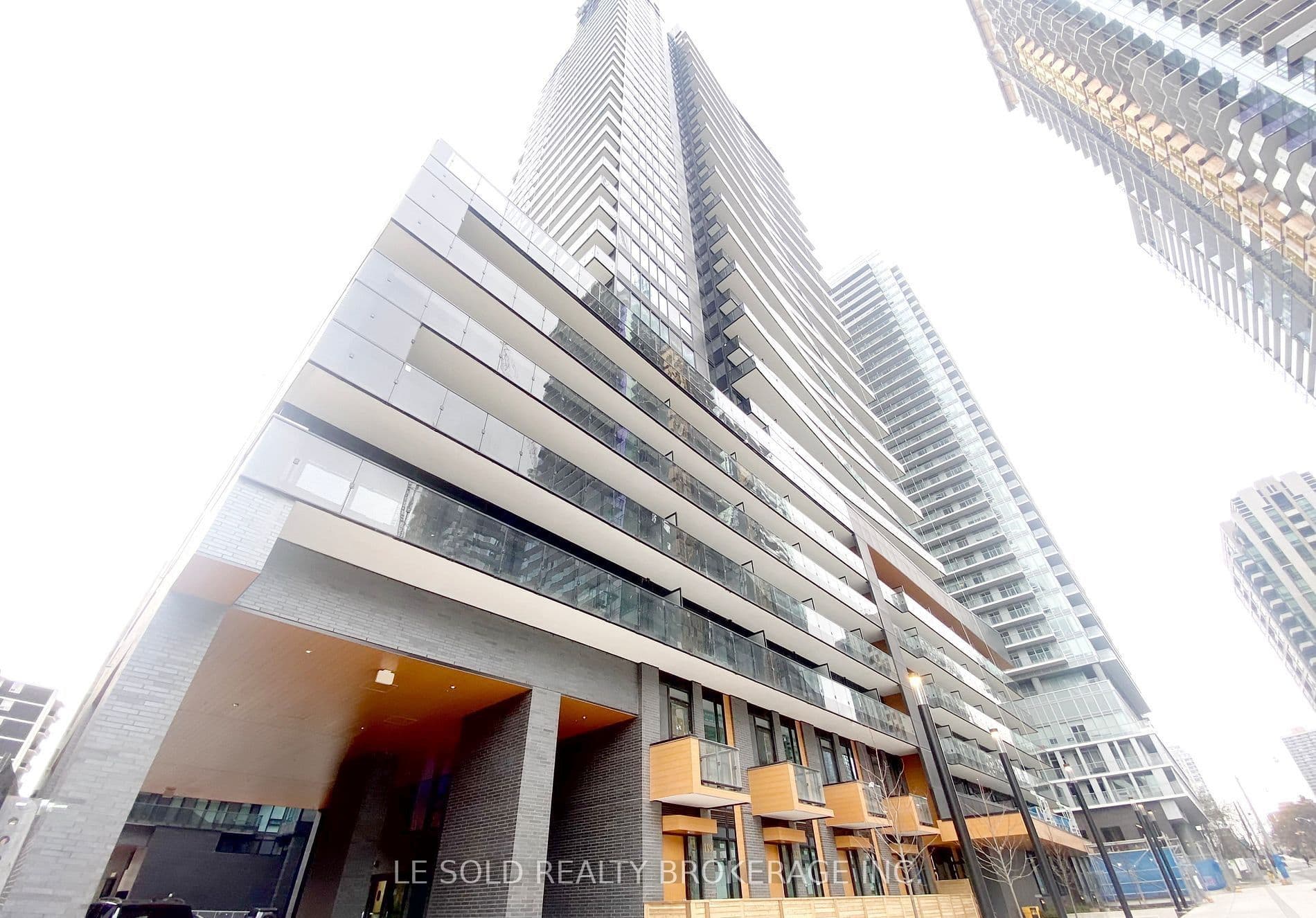 127 Broadway Avenue 711 Master Bedroom, Toronto, ON M4P 1V4