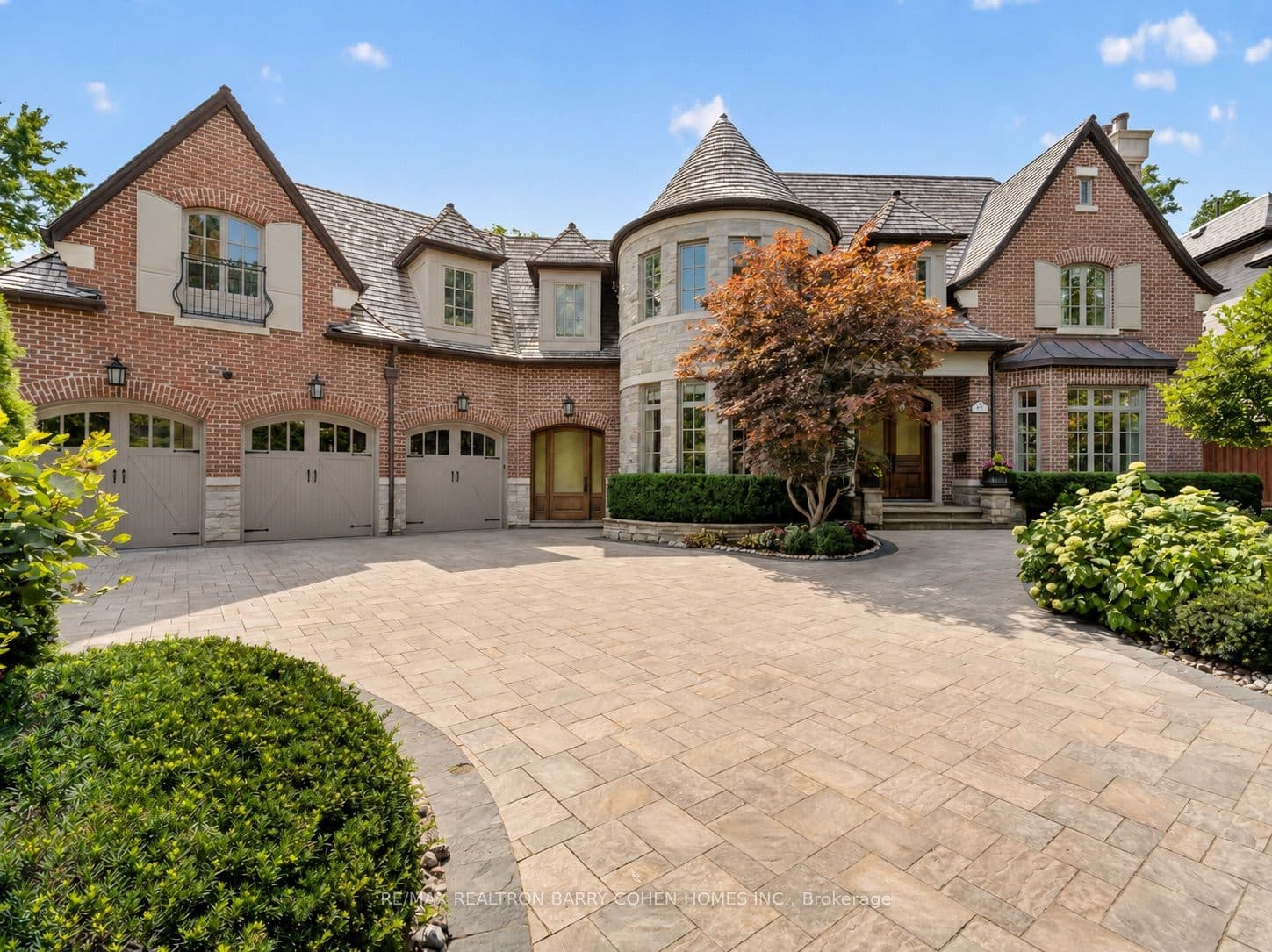 21 Don Ridge Drive, Toronto, ON M2P 1H3