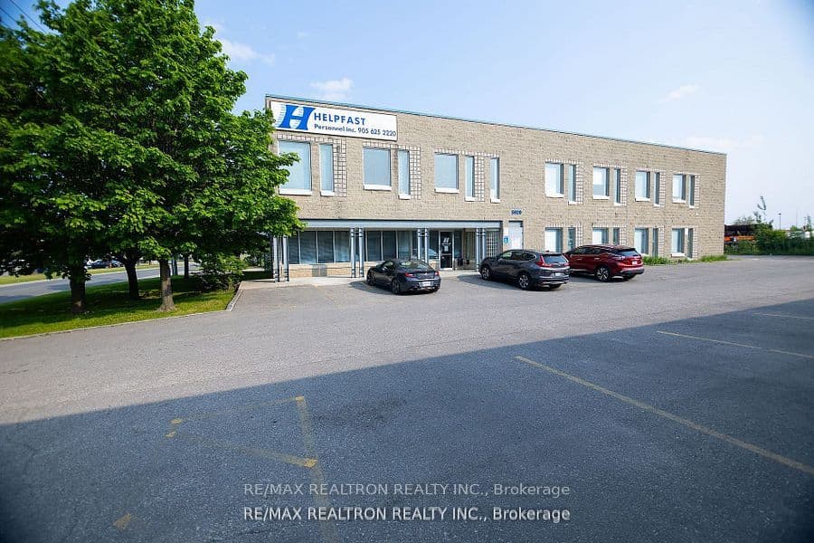 5920 Atlantic Drive, Mississauga, ON L4W 1N6
