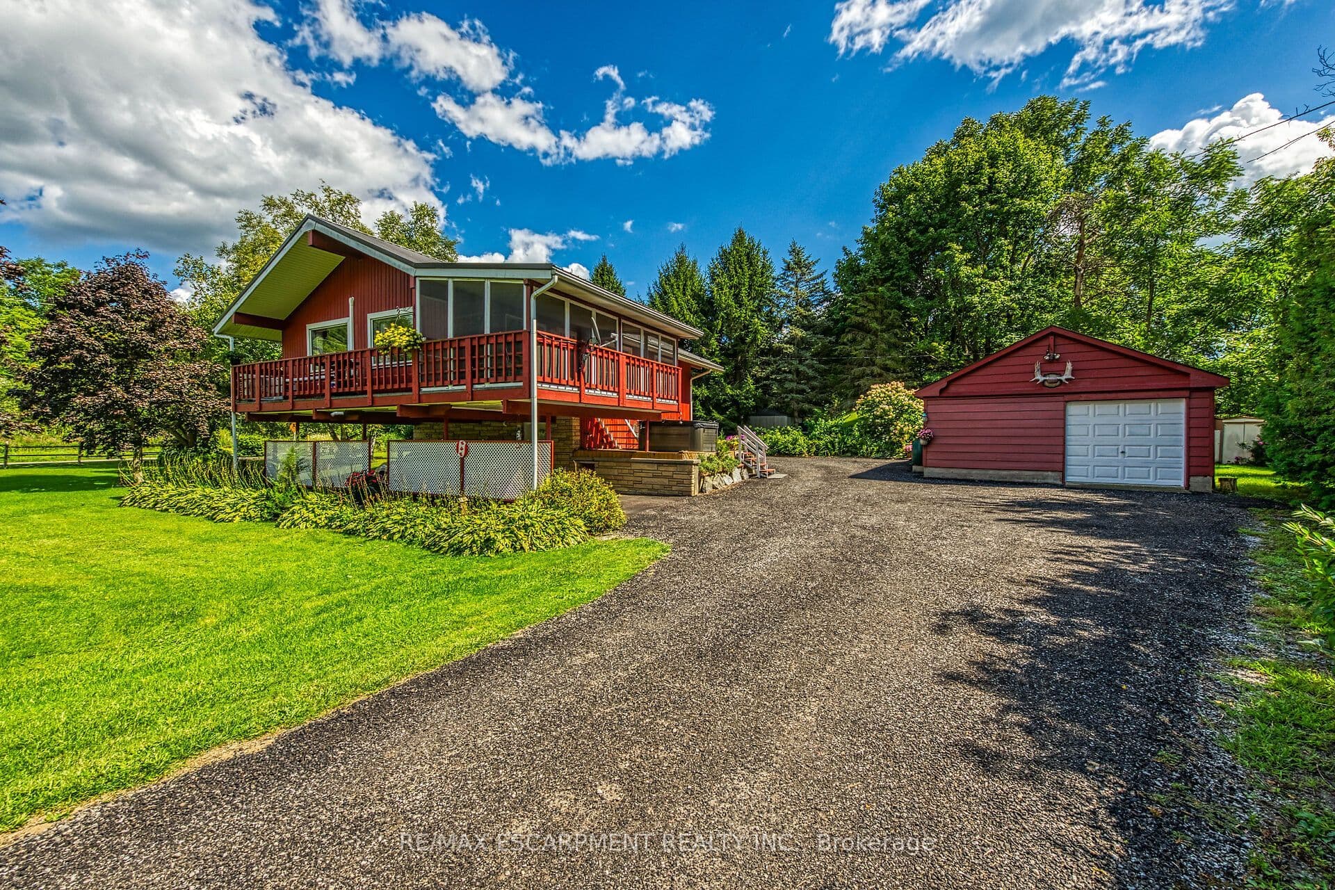 1686 Old Brock Street, Norfolk, ON N0E 1W0