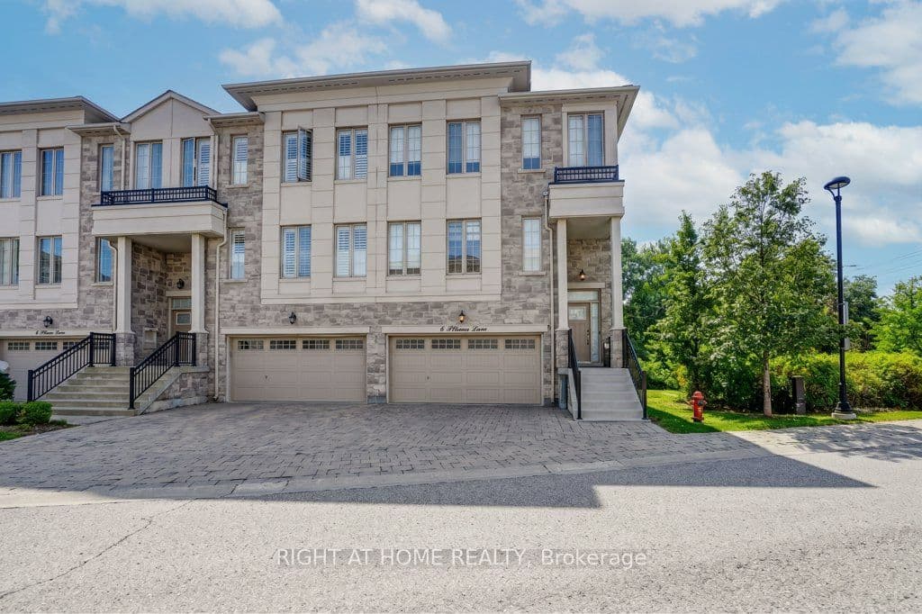 6 Plowman Lane, Richmond Hill, ON L4S 0G4