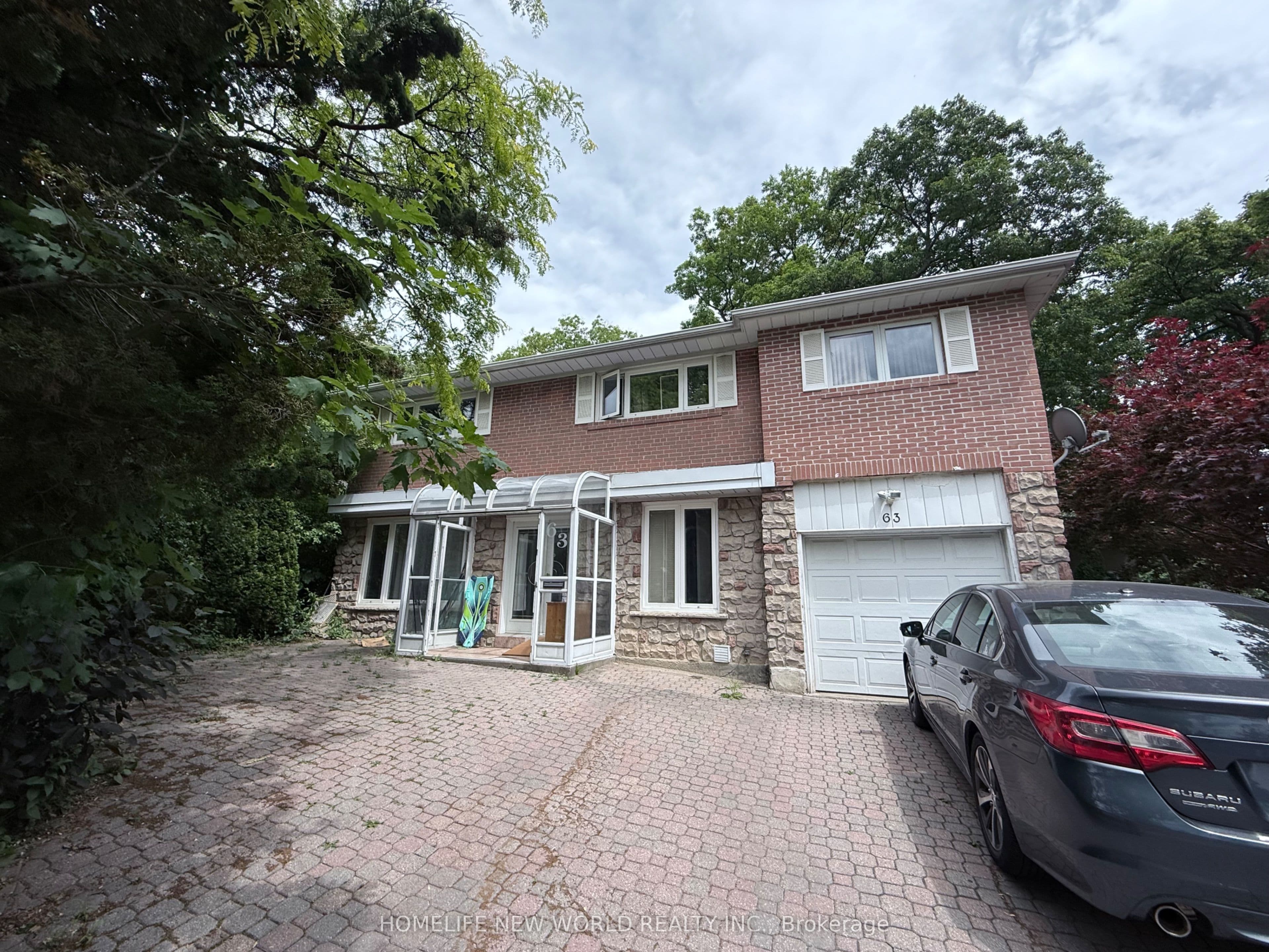 63 Lehar Crescent, Toronto, ON M2H 1J4