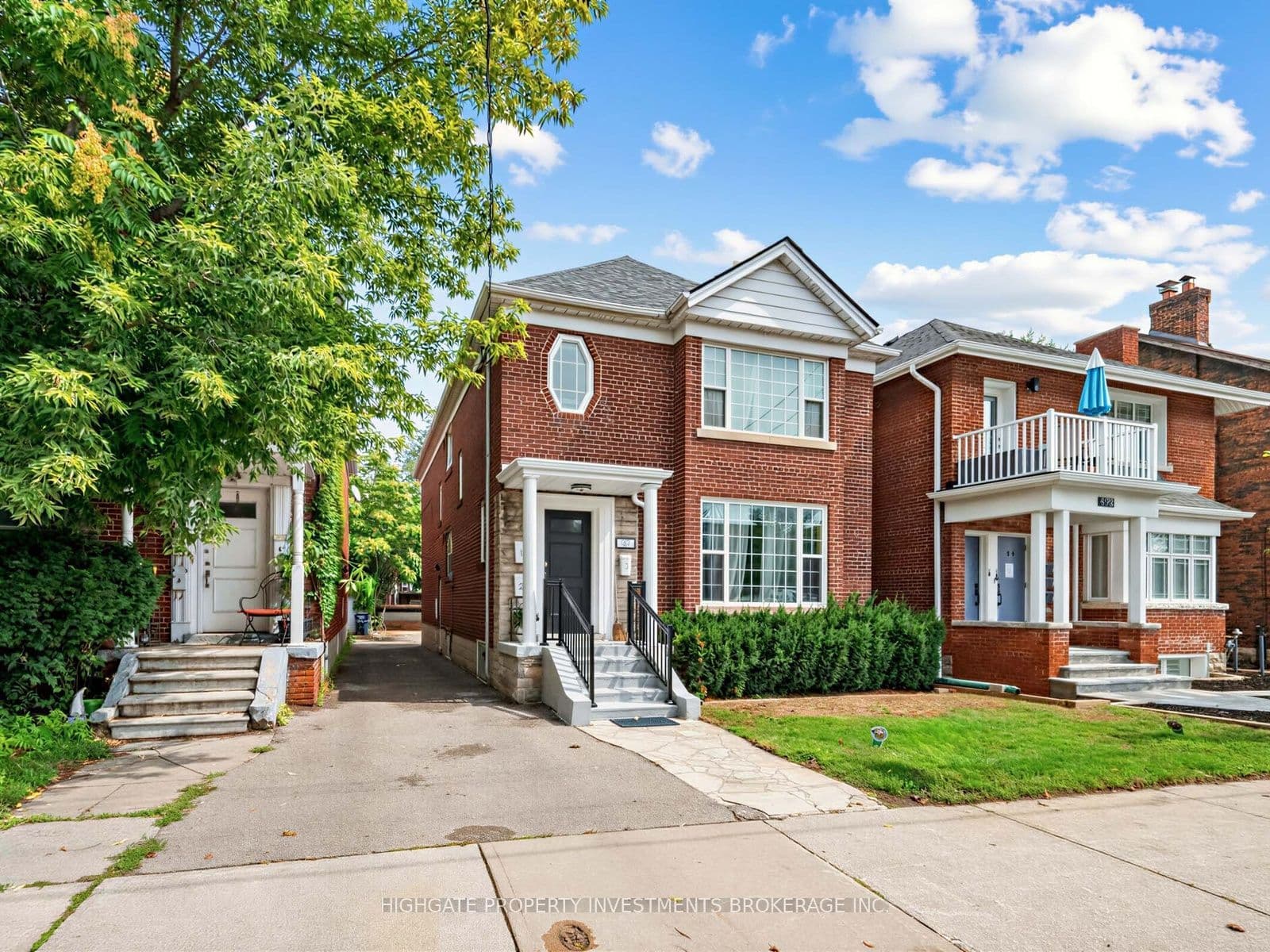 981 Avenue Road, Toronto, ON M5P 2K9