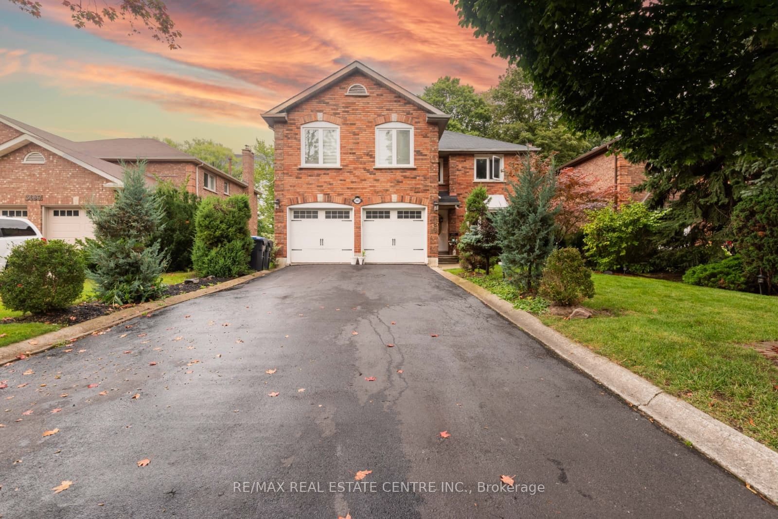 3683 East Park Court, Mississauga, ON L5L 4V6