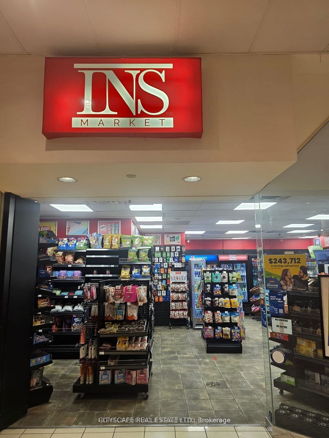 595 Bay Street G05, Toronto, ON M5G 2C2