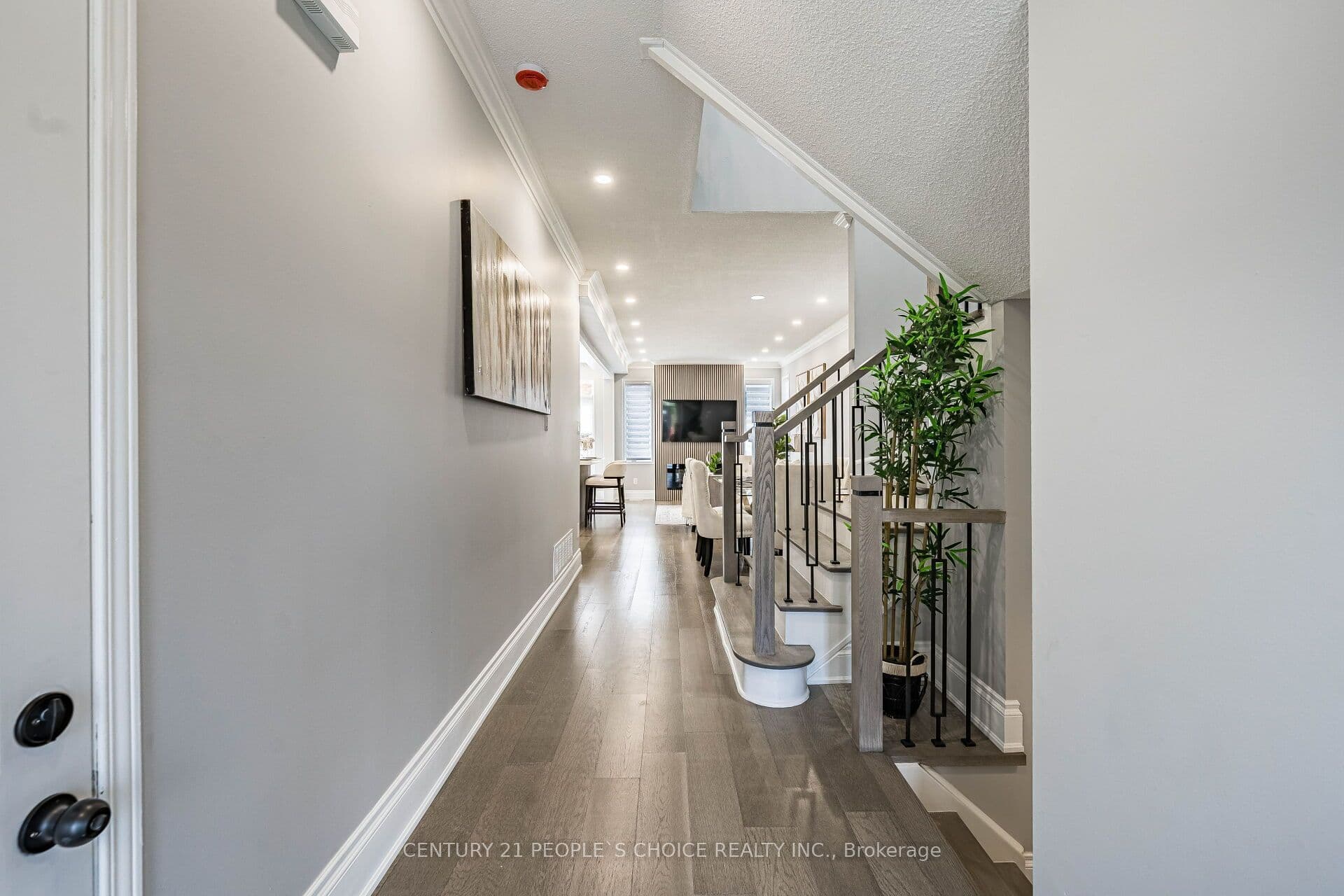 211 Wildberry Crescent, Vaughan, ON L4H 2H7