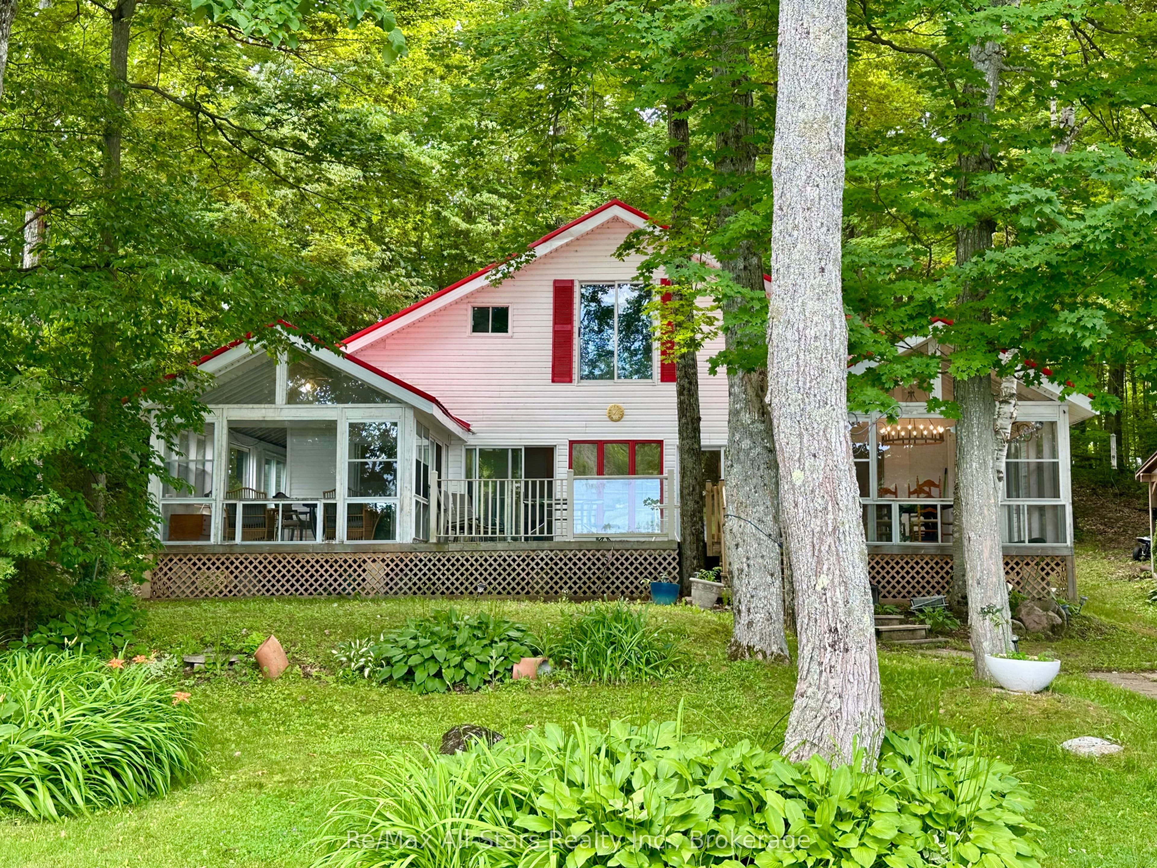 38 Dewey's Island, Kawartha Lakes, ON K0M 1N0