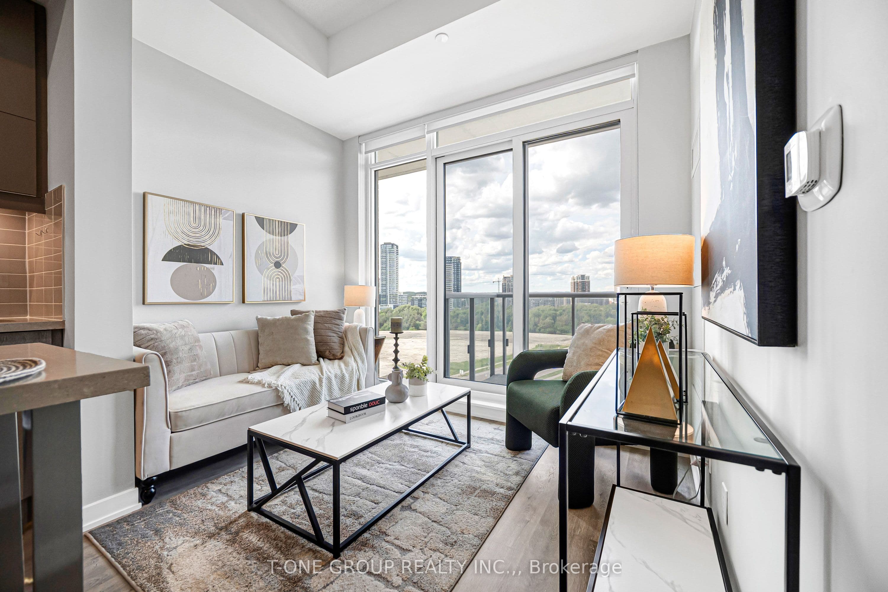 292 Verdale Crossing 1007, Markham, ON L6G 0H6
