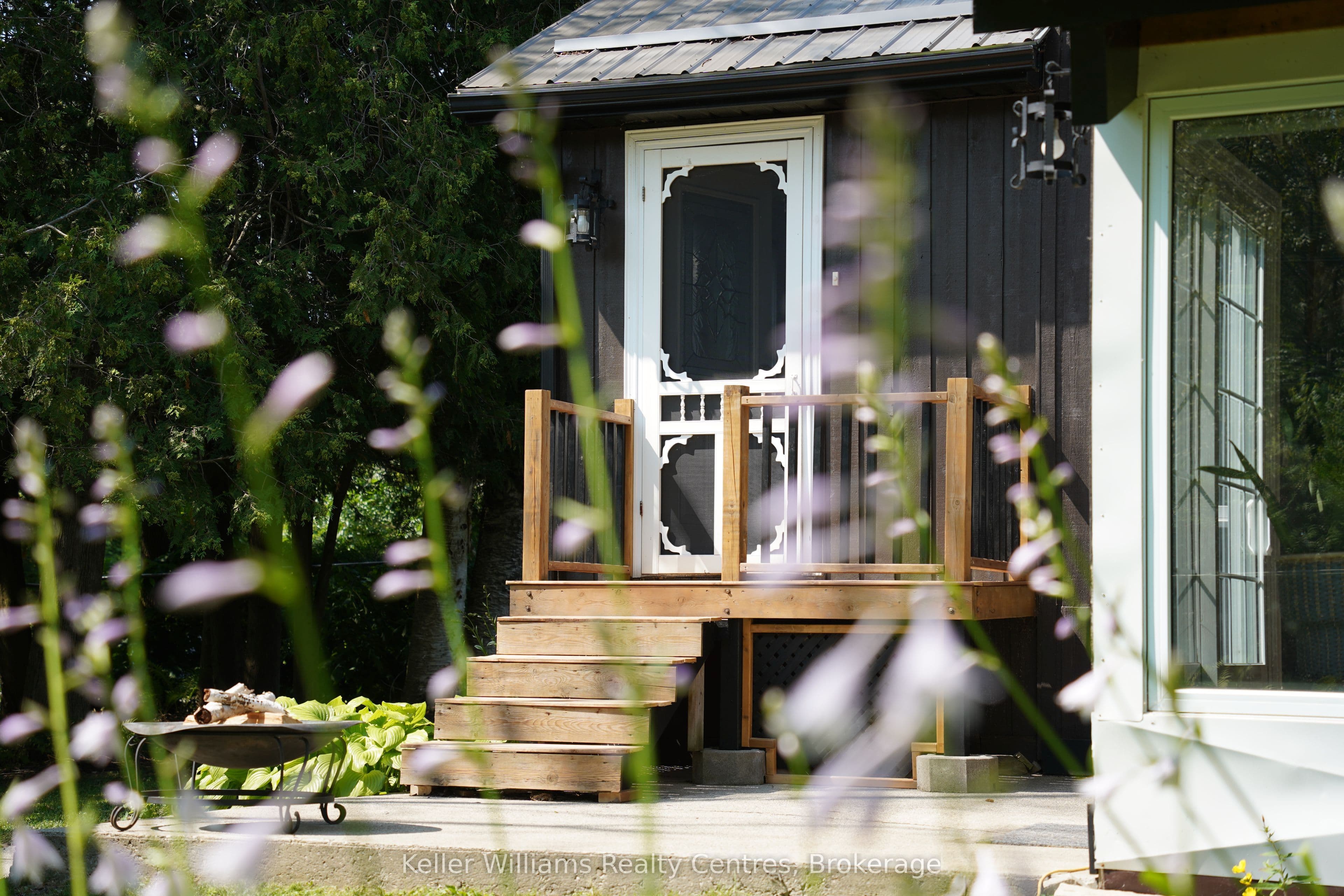 3 Cardinal Avenue, South Bruce Peninsula, ON N0H 2T0