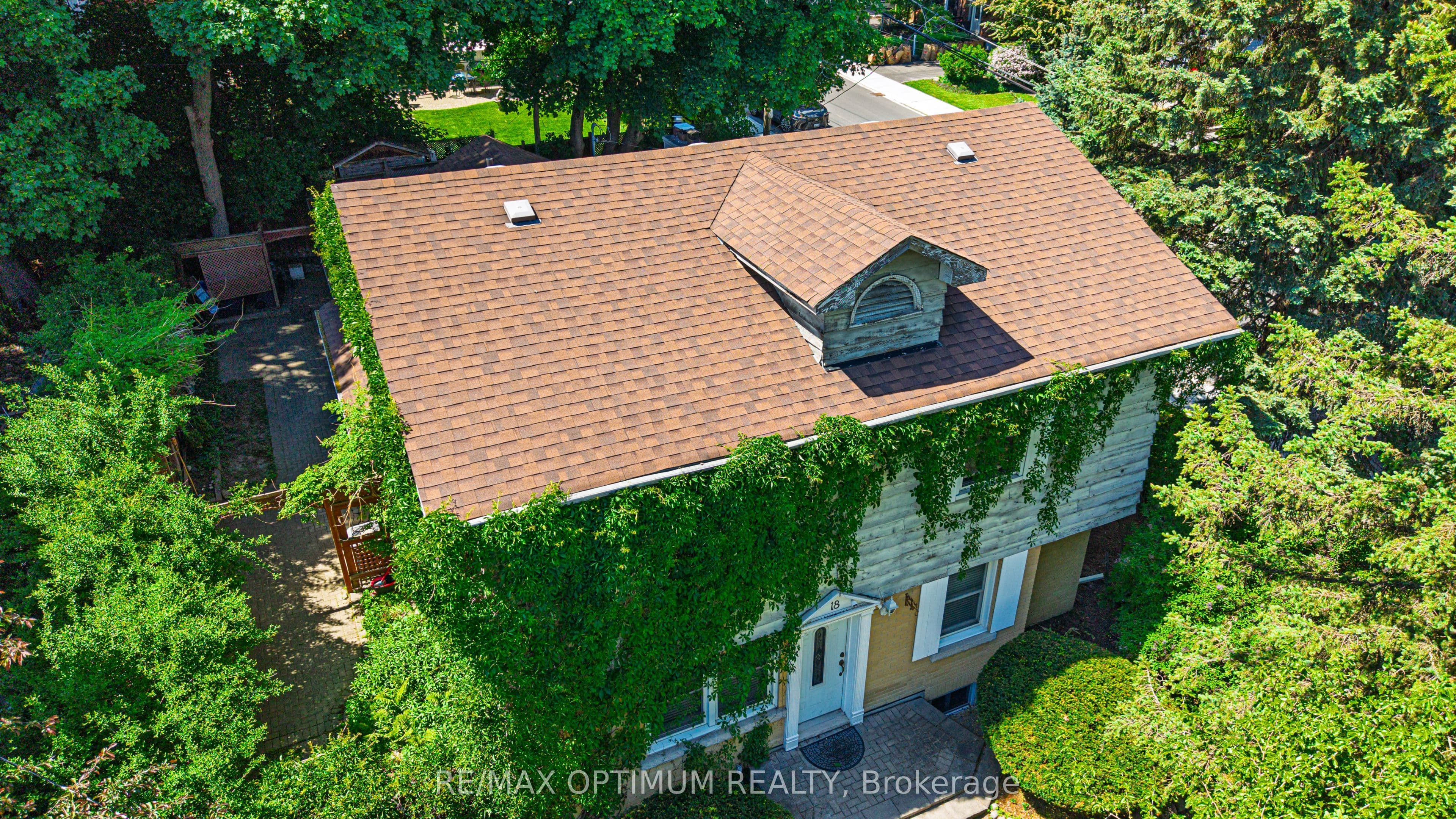 18 Armstrong Street, Brampton, ON L6W 1W6