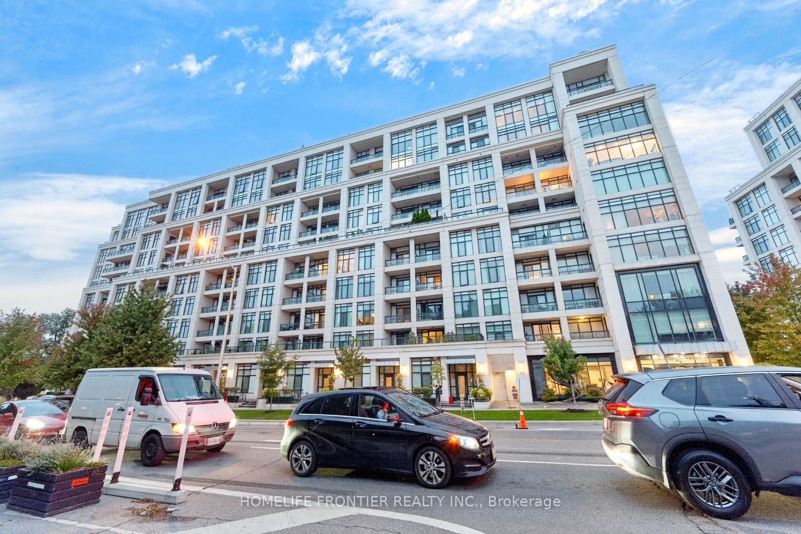 2 Old Mill Drive 706, Toronto, ON M6S 0A2