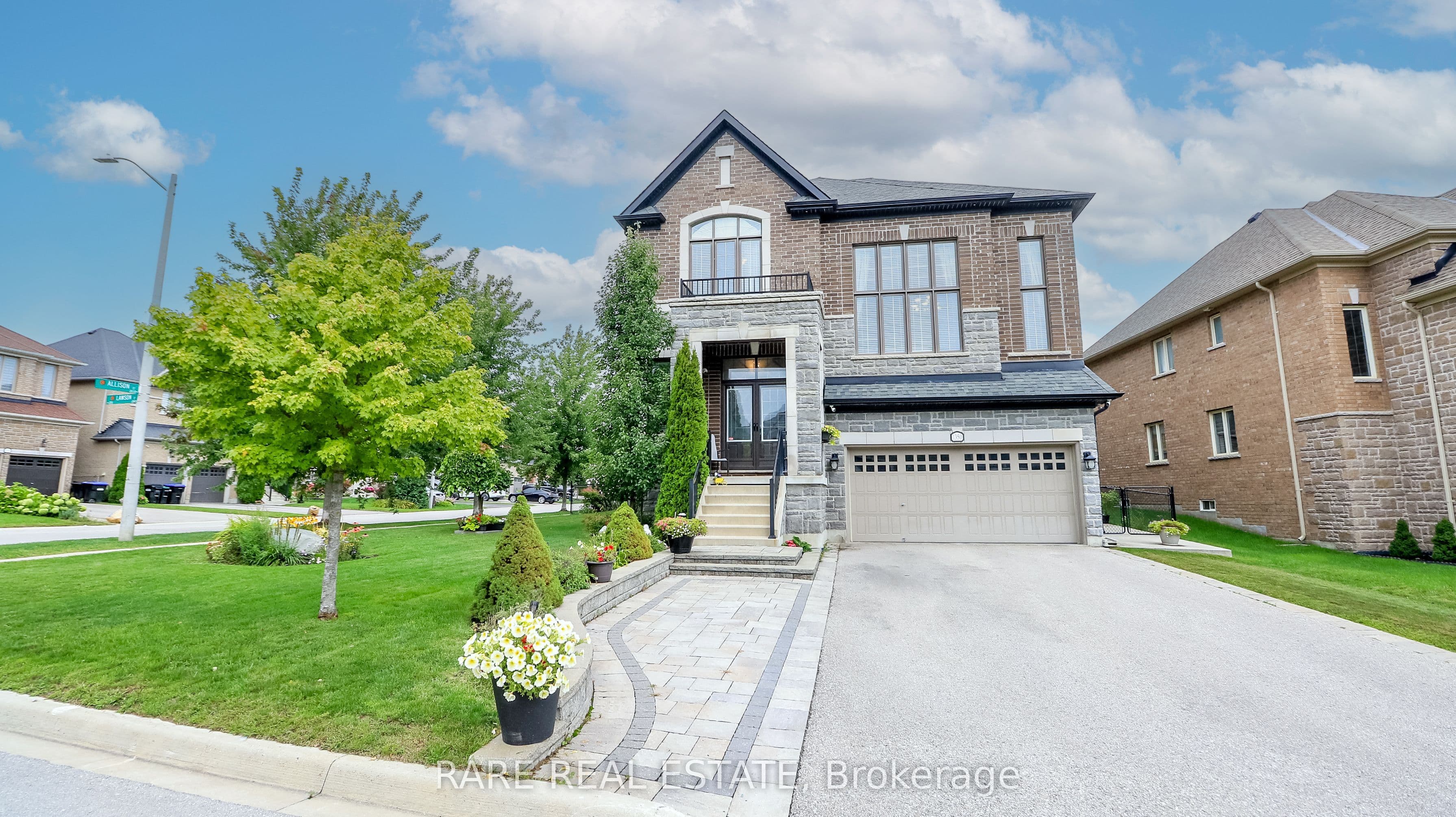 1350 LAWSON Street, Innisfil, ON L9S 0K8
