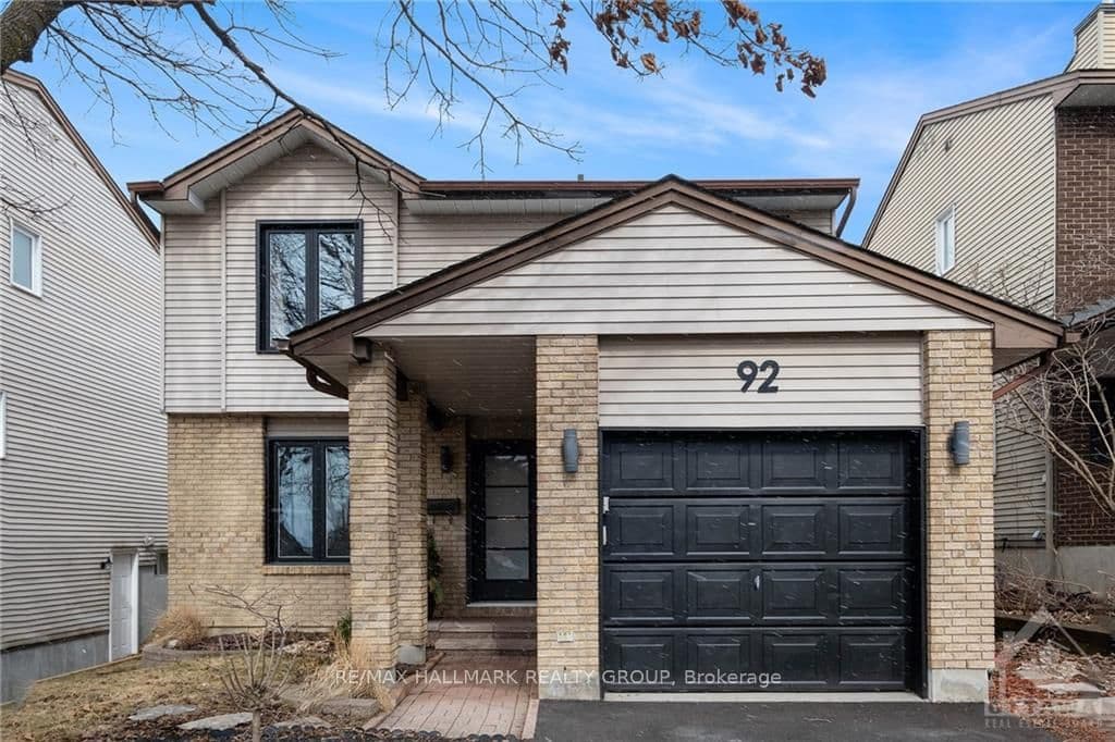 92 GILLESPIE Crescent, Hunt Club - Windsor Park Village and Area, ON K1V 0J2