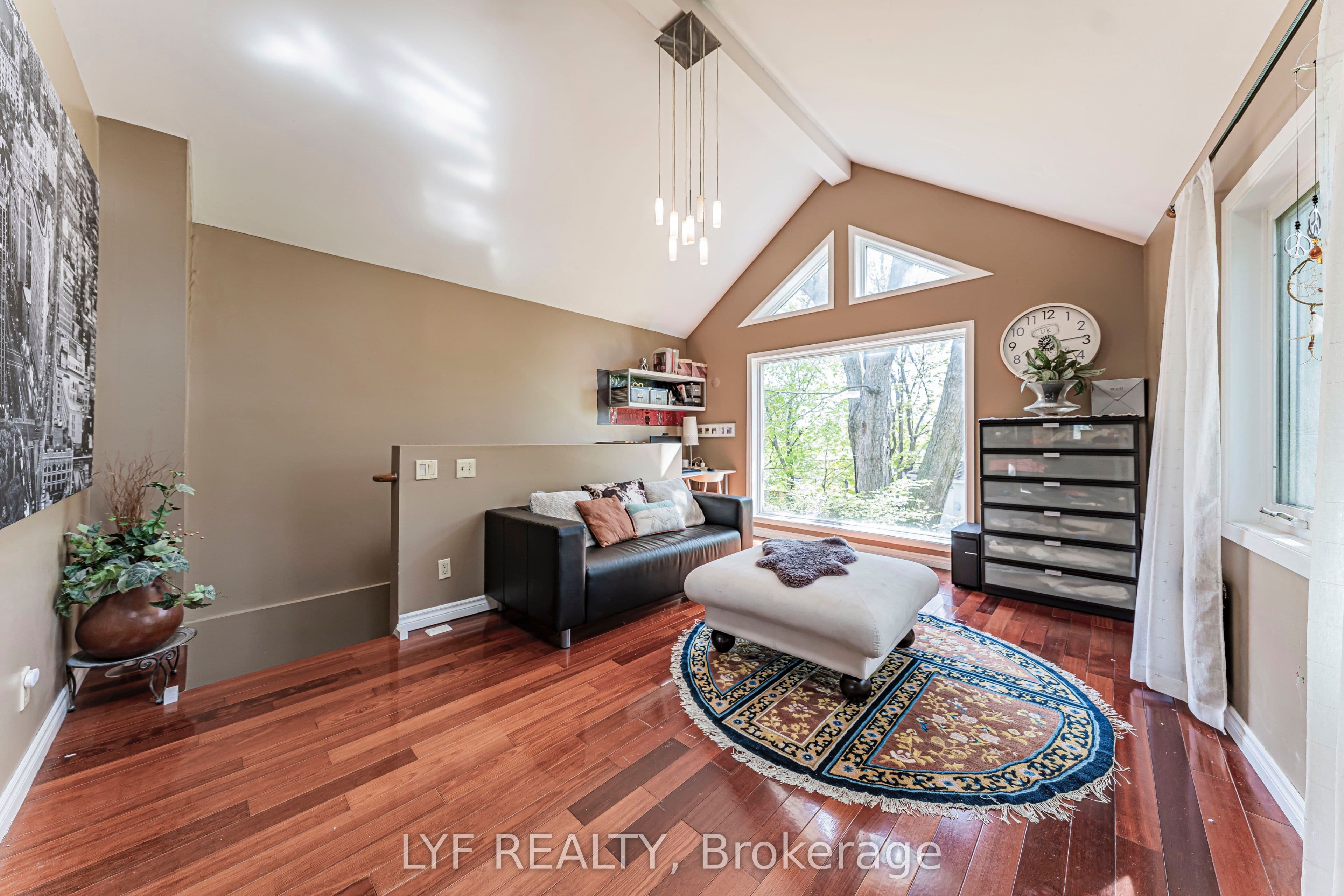 75 Shilton Road, Toronto, ON M1S 2J8