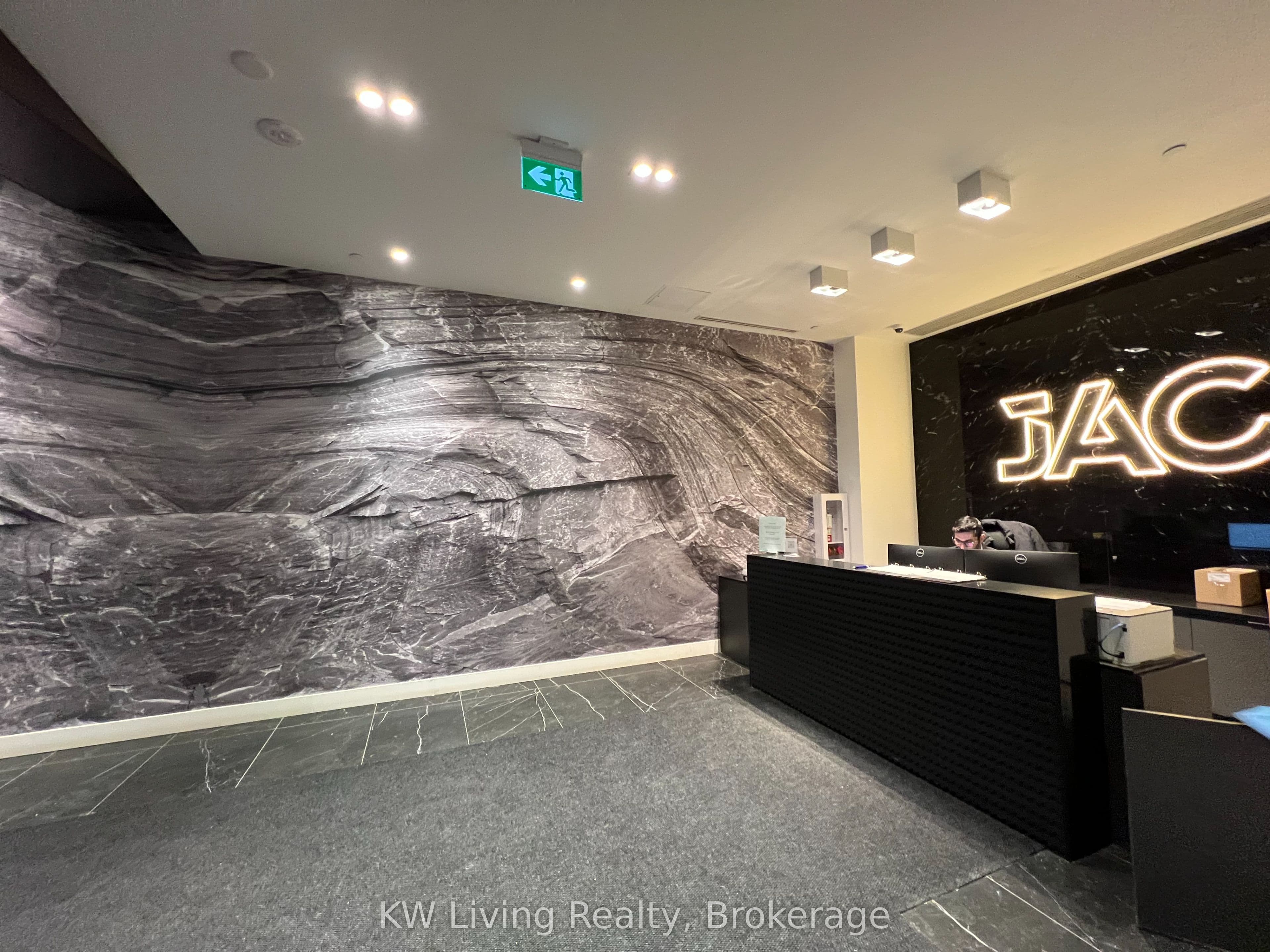 308 Jarvis Street 1104, Toronto, ON M5B 0E3