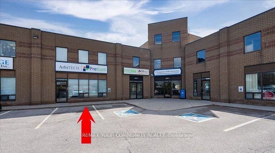 355 Harry Walker Parkway 6, Newmarket, ON L3Y 8V6