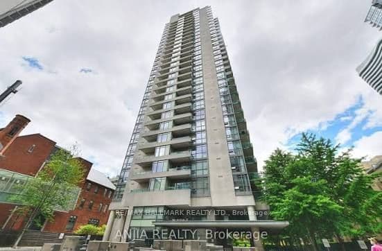 281 Mutual Street 803, Toronto, ON M4Y 3C4