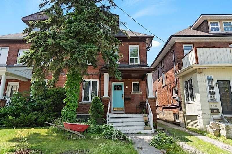 228 Pacific Avenue Upper, Toronto, ON M6P 2P5