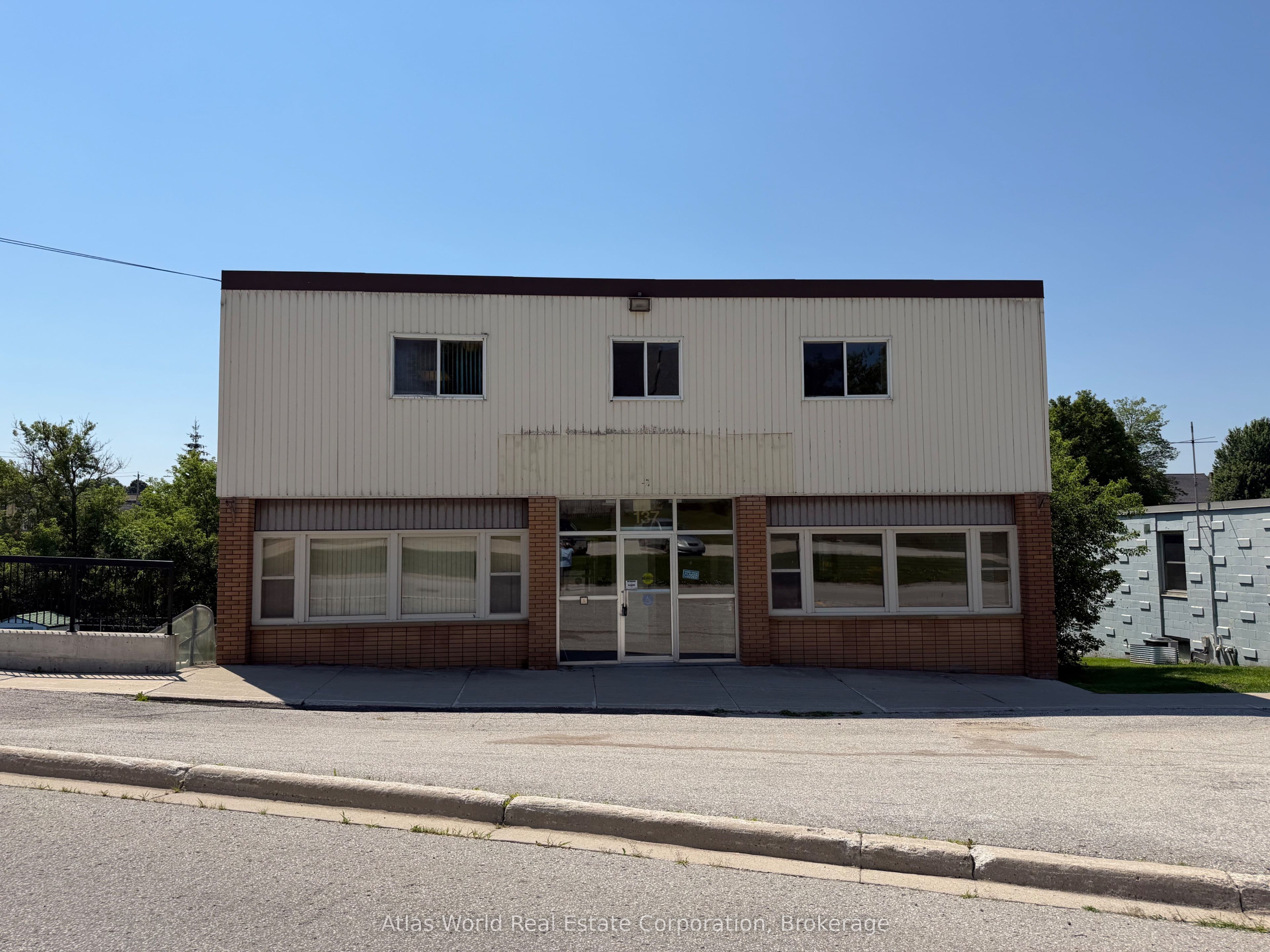 137 George Street W, West Grey, ON N0G 1R0