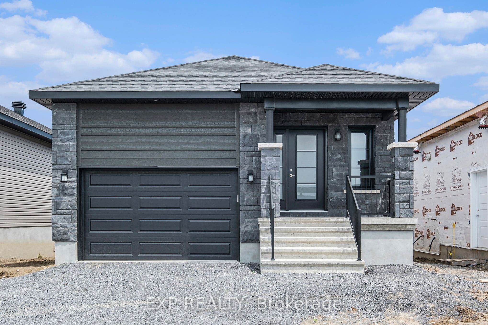 1227 MONTBLANC Crescent, Russell, ON K0A 1W0