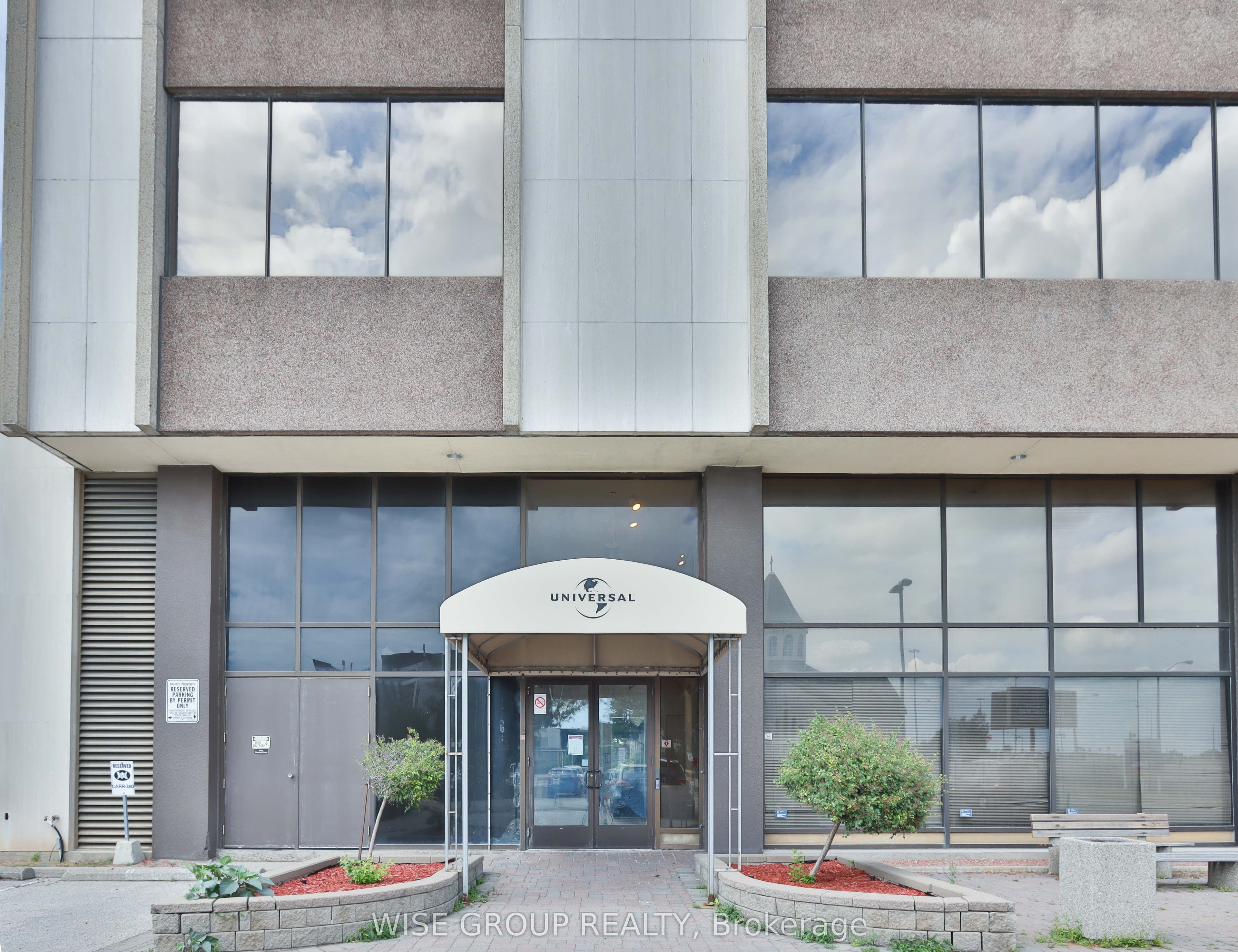 2450 Victoria Park Avenue 705, Toronto, ON M2J 4A1