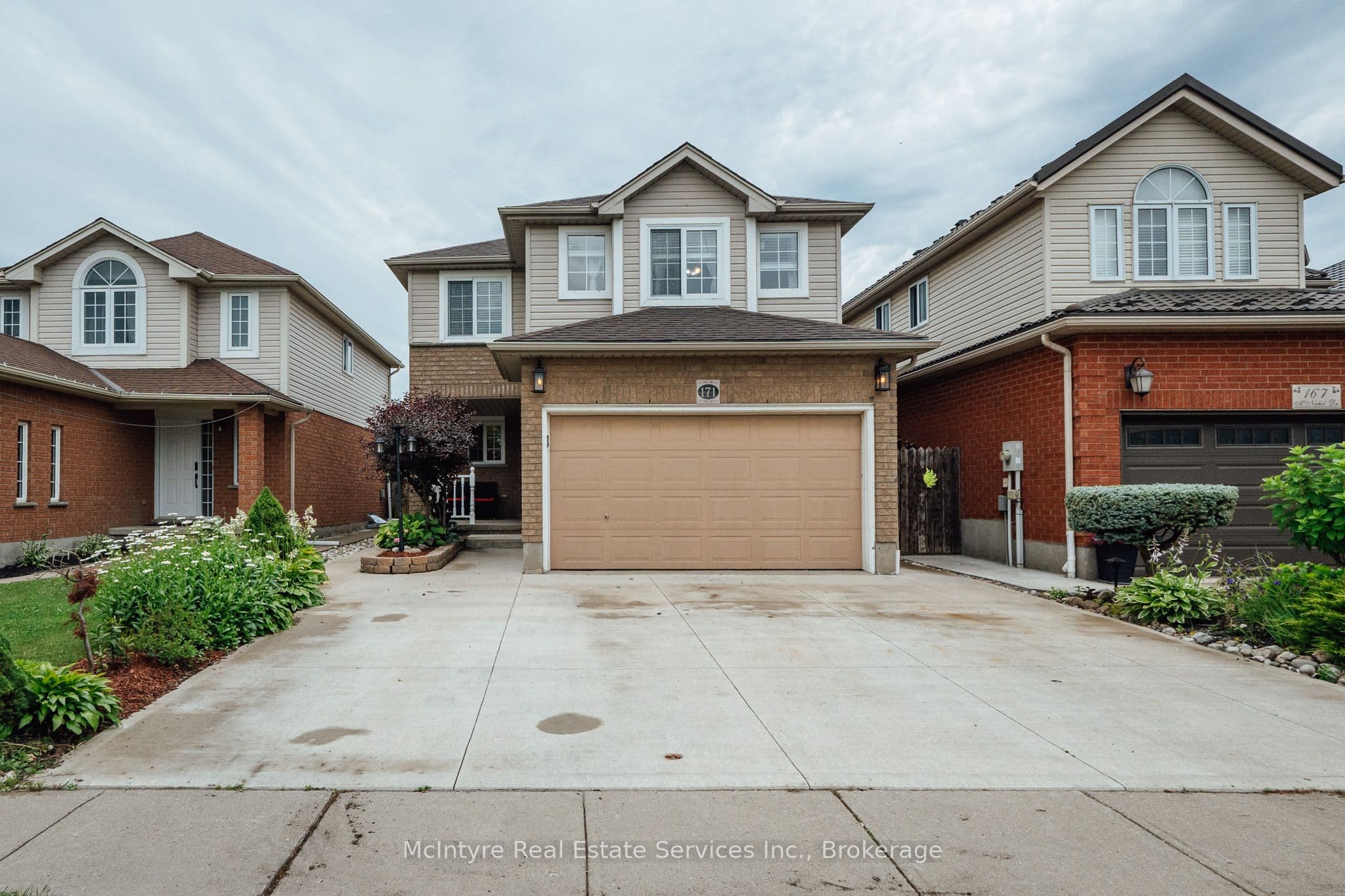 171 McNichol Drive, Cambridge, ON N1P 1G8