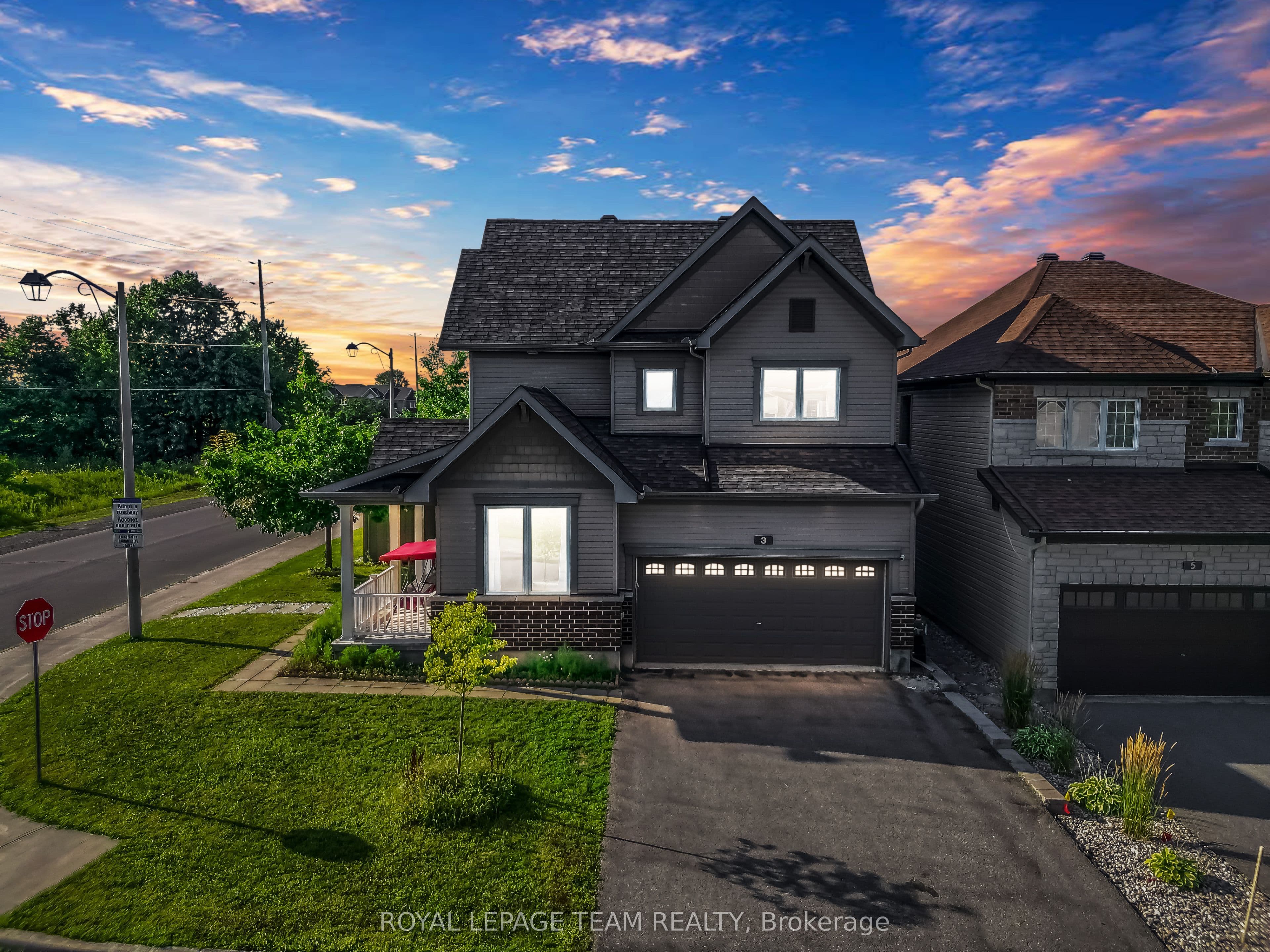 3 Stoneleigh Street, Barrhaven, ON K2G 7A2
