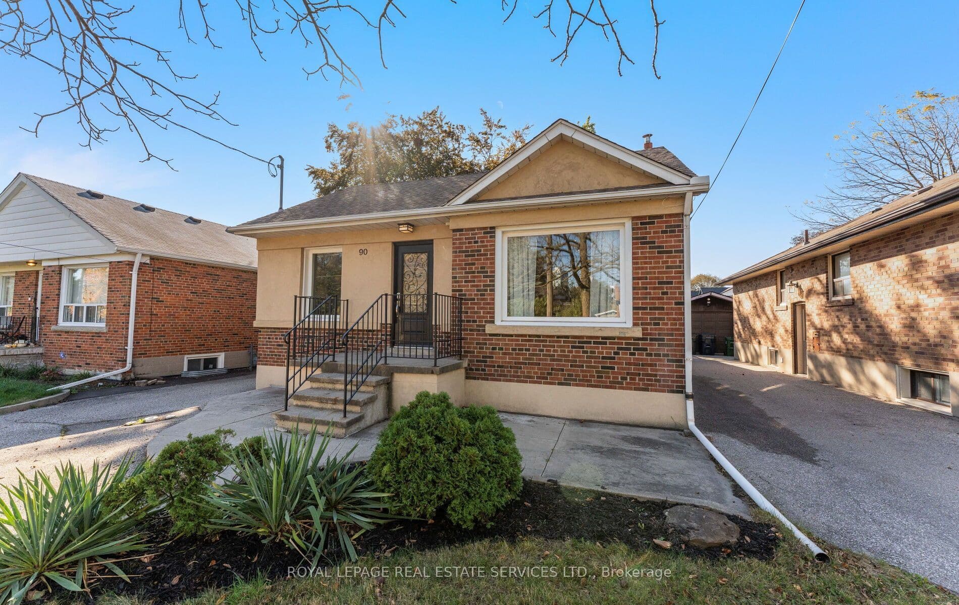 90 Silverhill Drive, Toronto, ON M9B 3W5