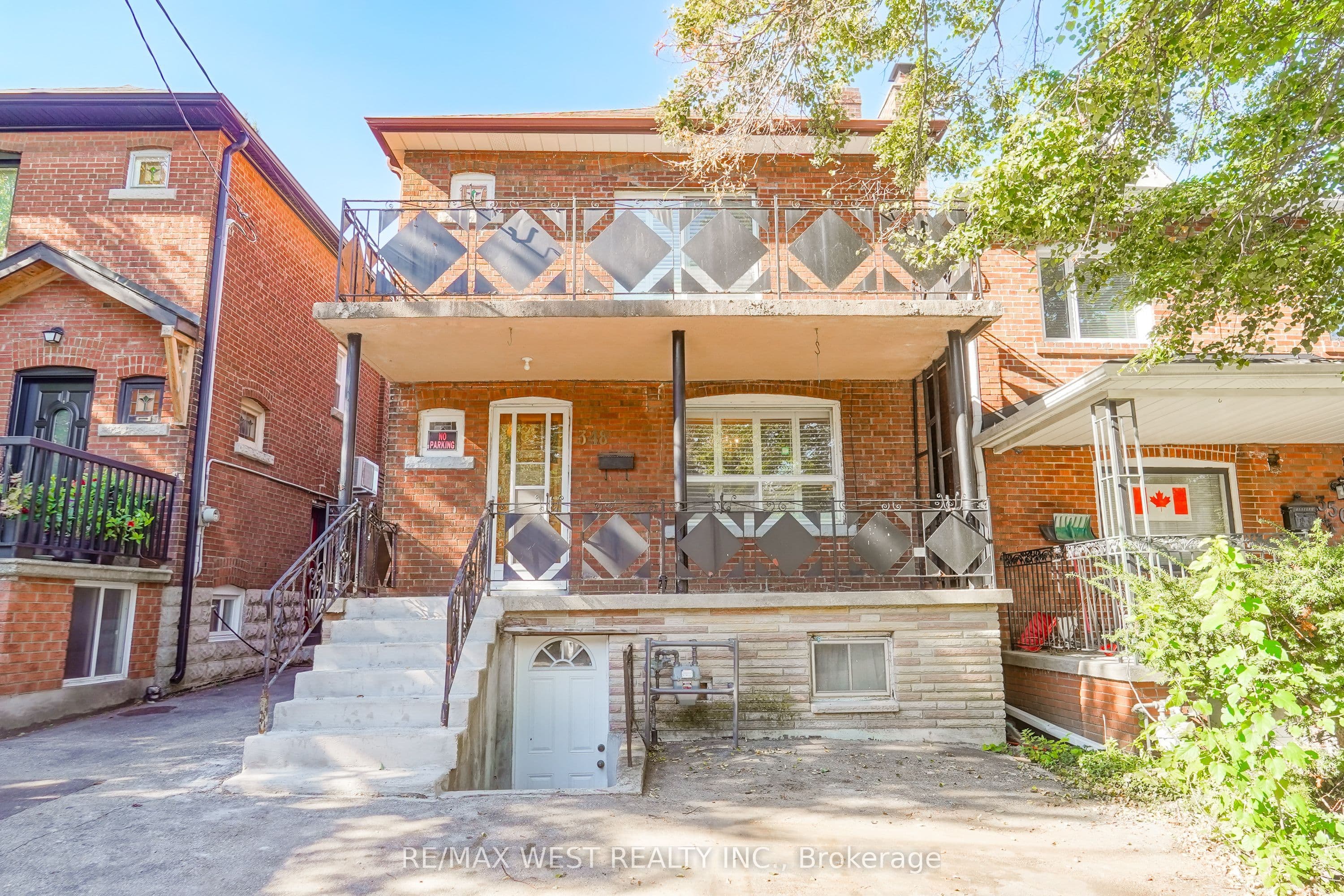 348 Glenholme Avenue, Toronto, ON M6E 3E5