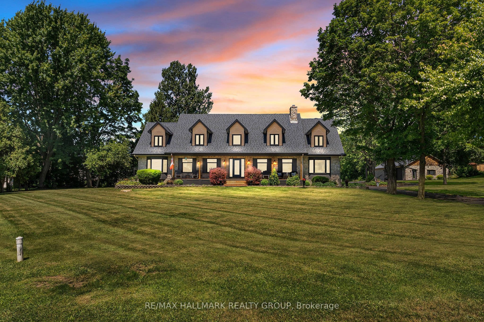 18407 County 2 Road, South Glengarry, ON K6H 5R5