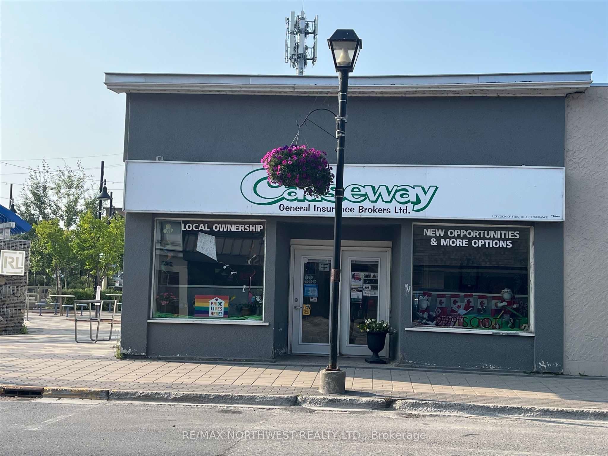 229 Scott St., Fort Frances, ON P9A 1G8