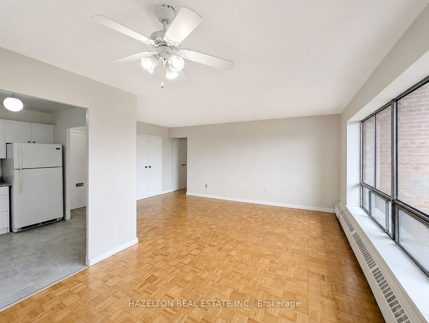 1665 Bloor Street E 1015, Mississauga, ON L4X 1S4