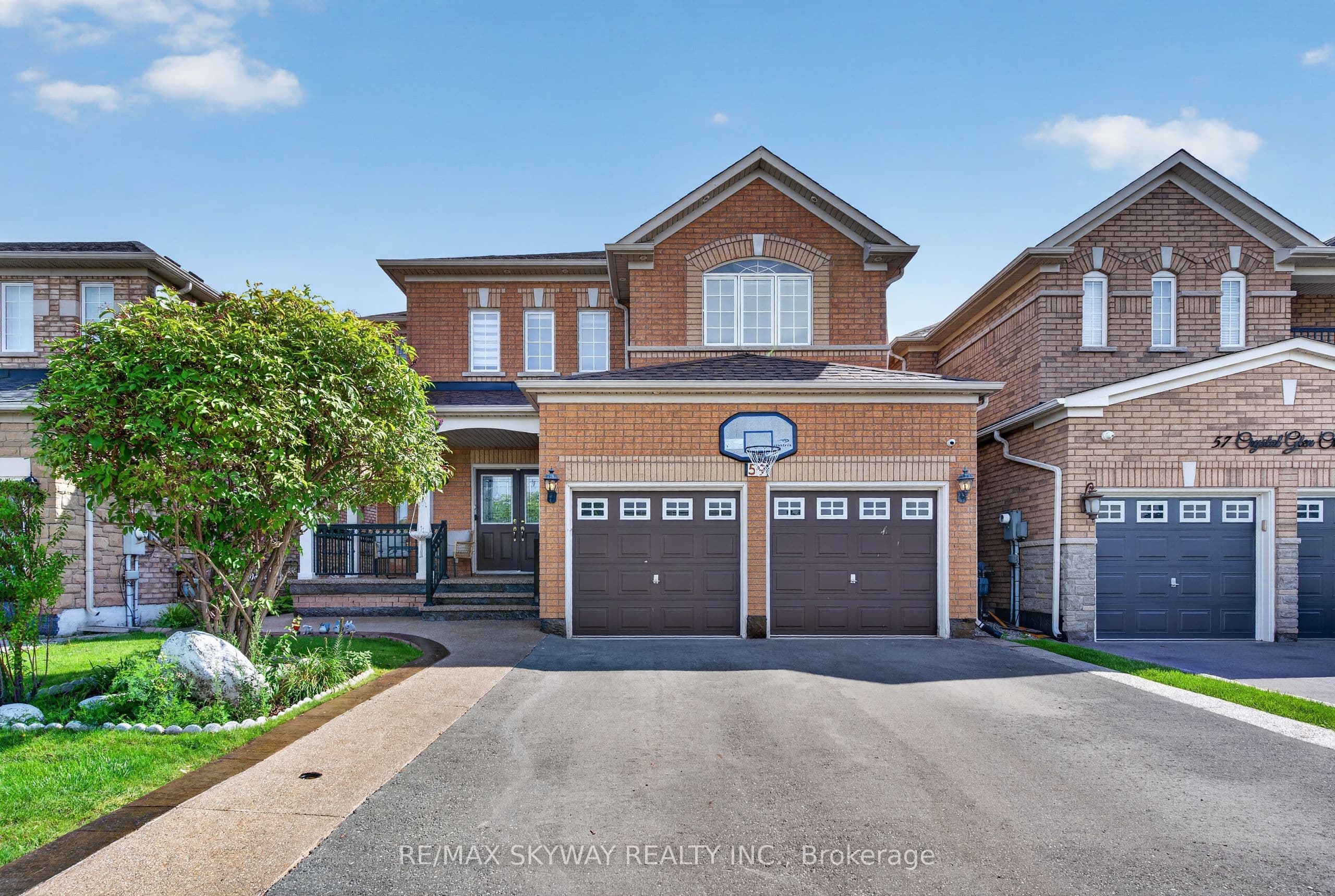 59 Crystal Glen Crescent, Brampton, ON L6X 0K2