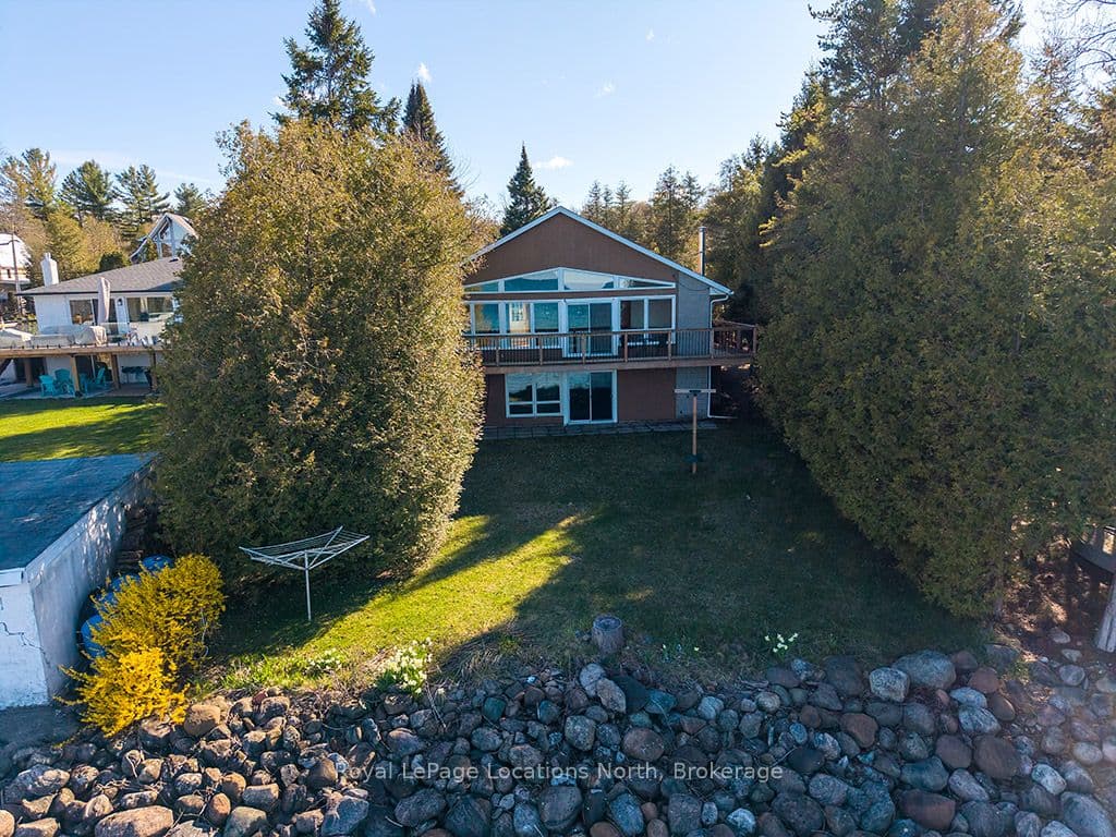 227 Sunset Boulevard, Blue Mountains, ON N0H 2P0