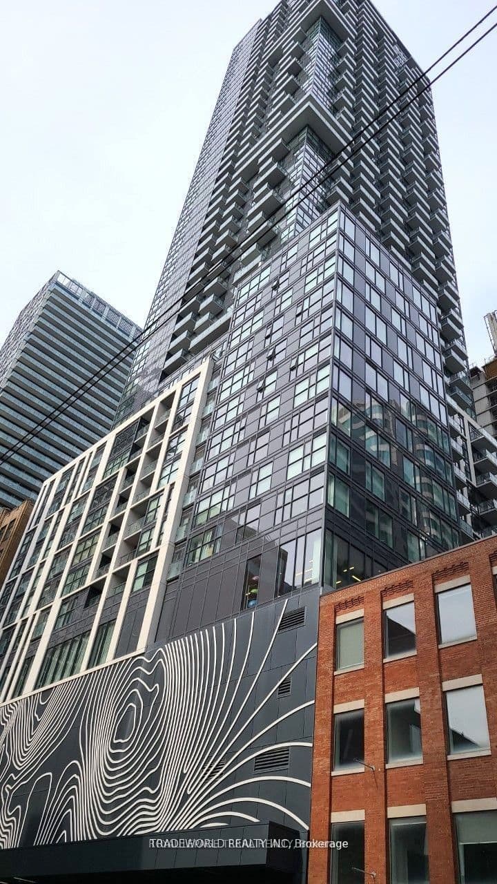 87 Peter Street 4212, Toronto, ON M5V 0P1